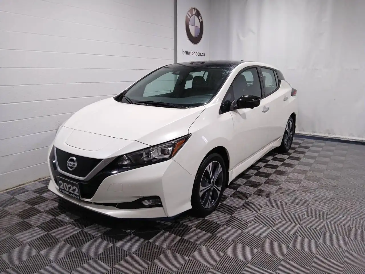 2022 Nissan Leaf