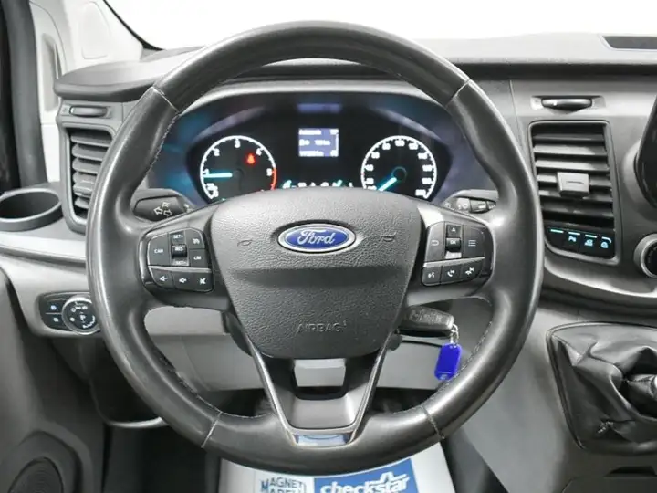 Ford Transit Custom 2023, foto 15