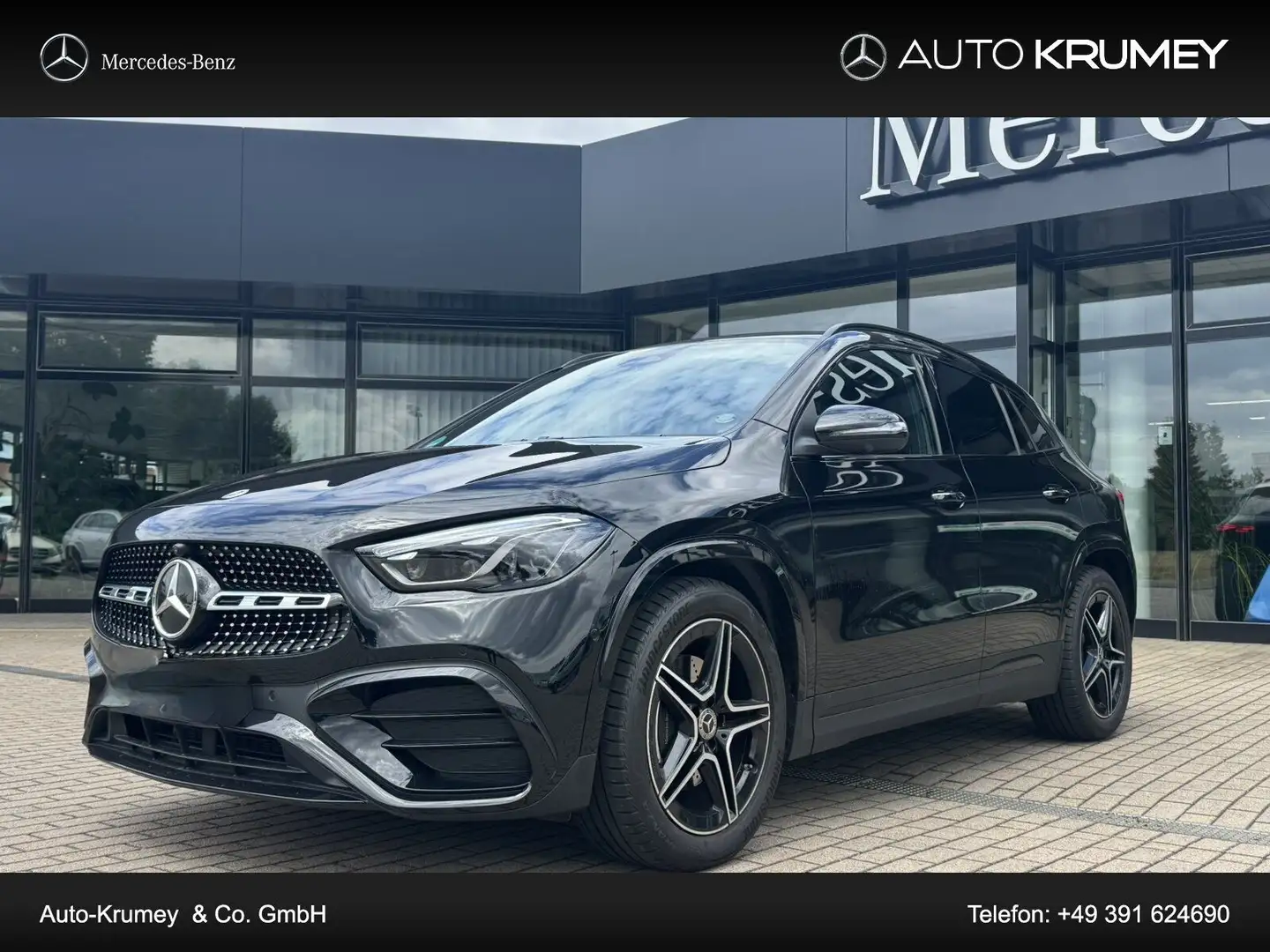 Mercedes-Benz GLA 180 AMG Line+Pano.-Dach+DistronicNavi/Autom. Schwarz - 1