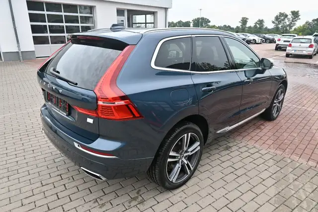 Volvo XC60 view 6