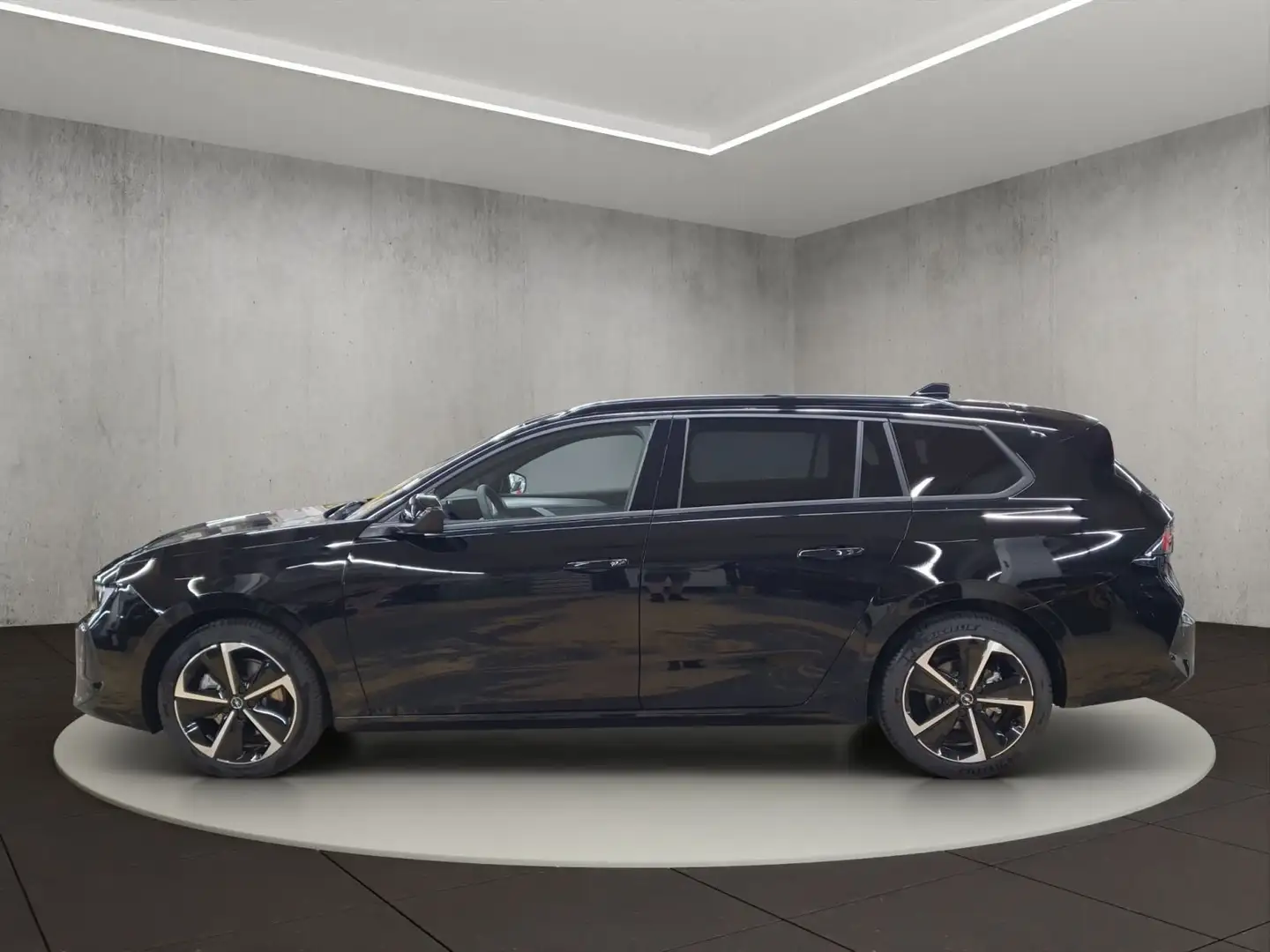 Opel Astra Sports Tourer Edition,1.2 Turbo (96 kW/13 Schwarz - 2