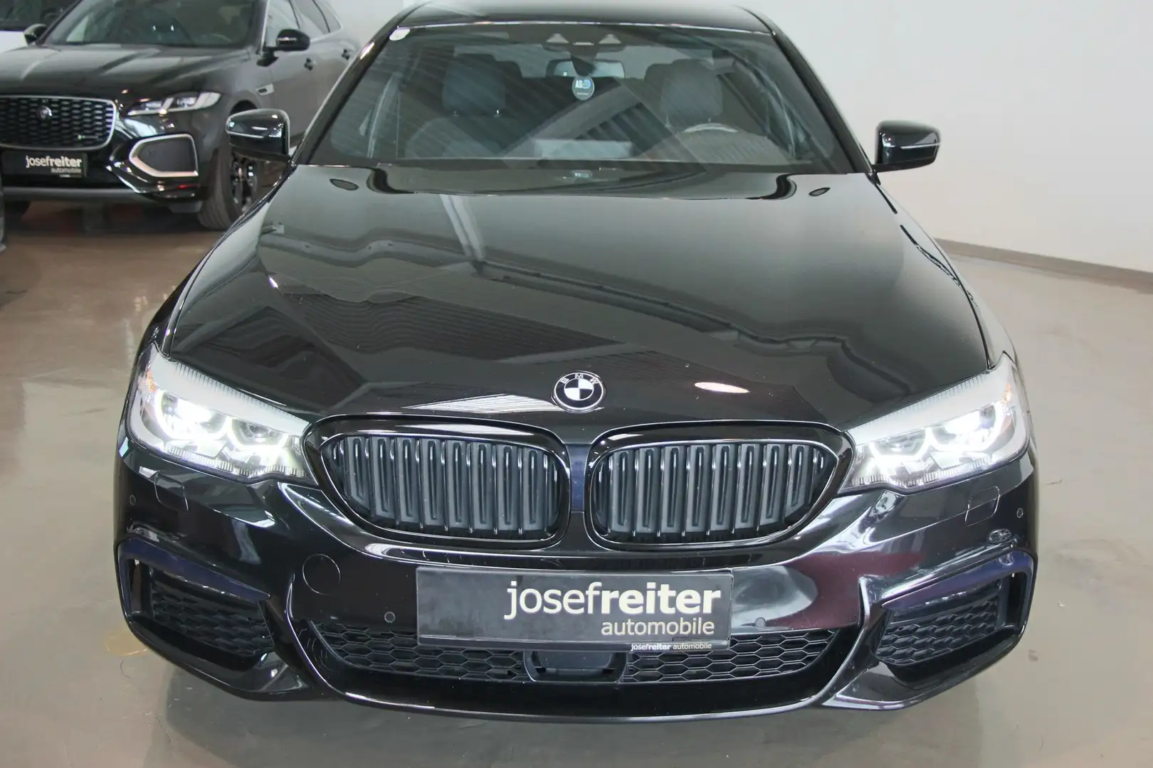 BMW 520 d M SPORT Mild Hybrid Aut. Noir - 2