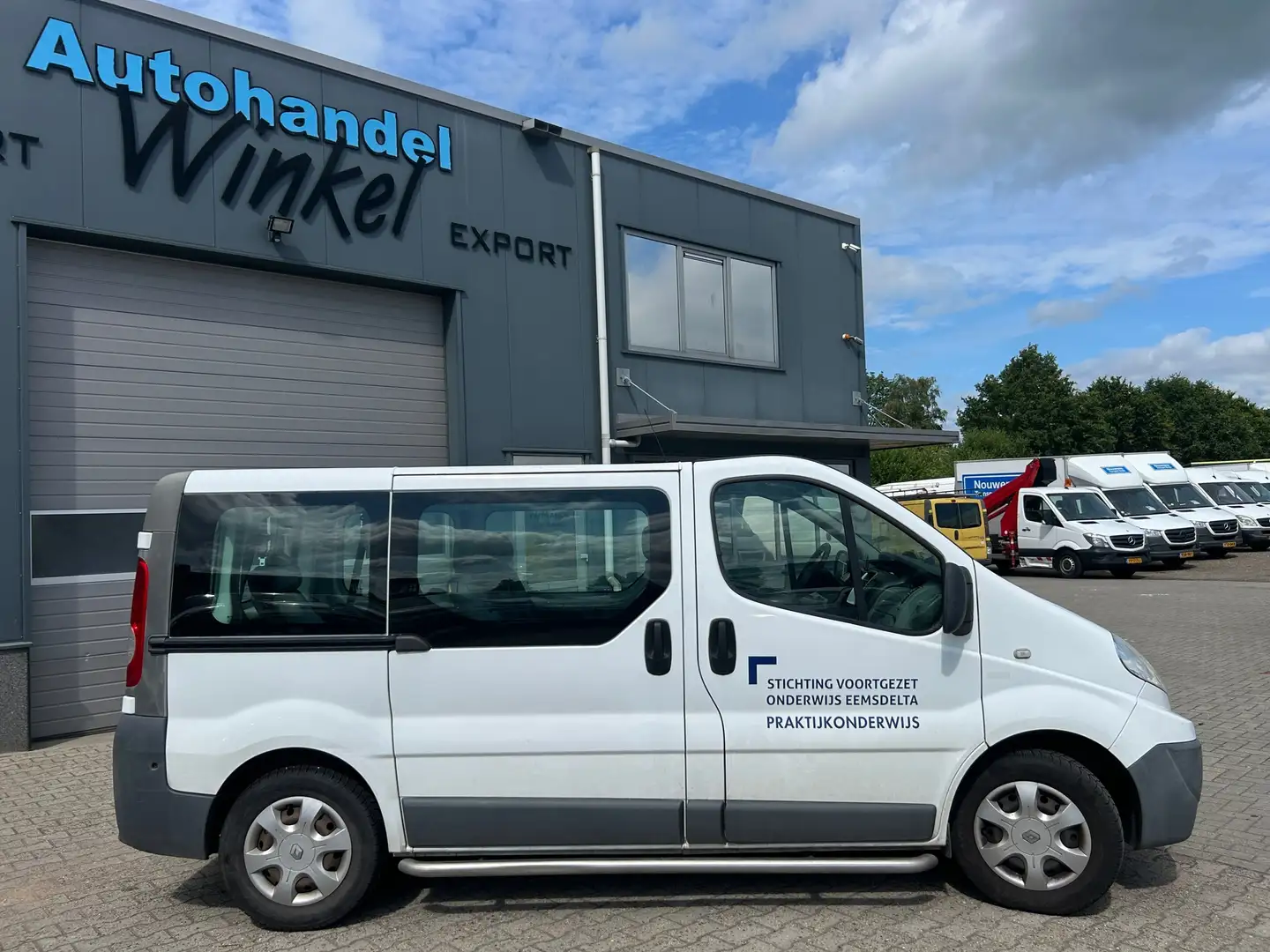 Renault Trafic Passenger 2.0 dCi T27 8 PERS. Expression Eco AIRCO Wit - 2