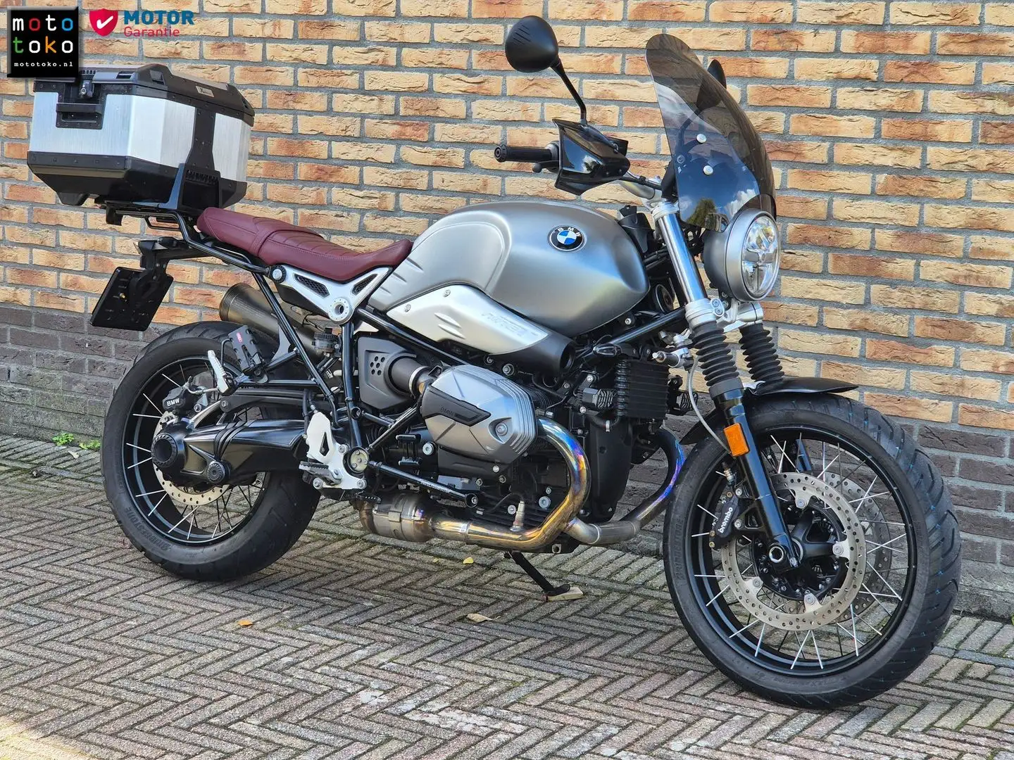 BMW R nineT SCRAMBLER Grijs - 1