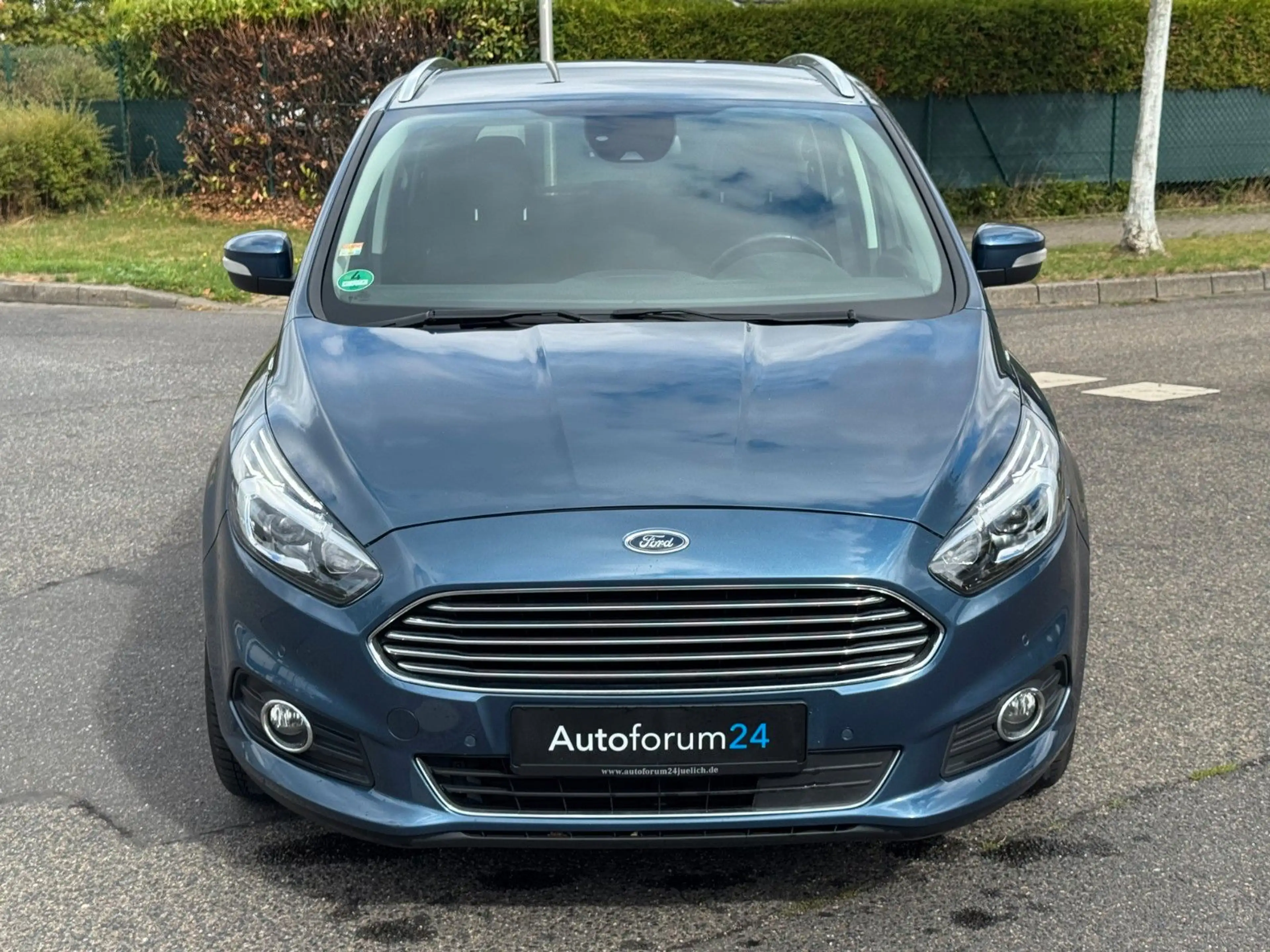 Ford S-Max Titanium*Autom.*Navi*7-Sitz*Kamera*SHZ* — photo 8