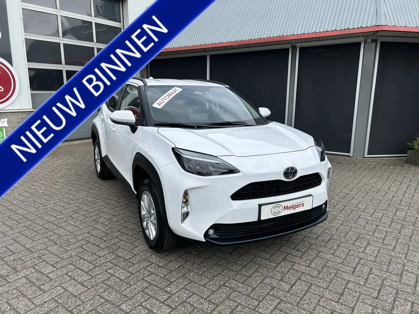 Toyota Yaris Cross 1.5 Hybrid 115 Active Blanc - 1