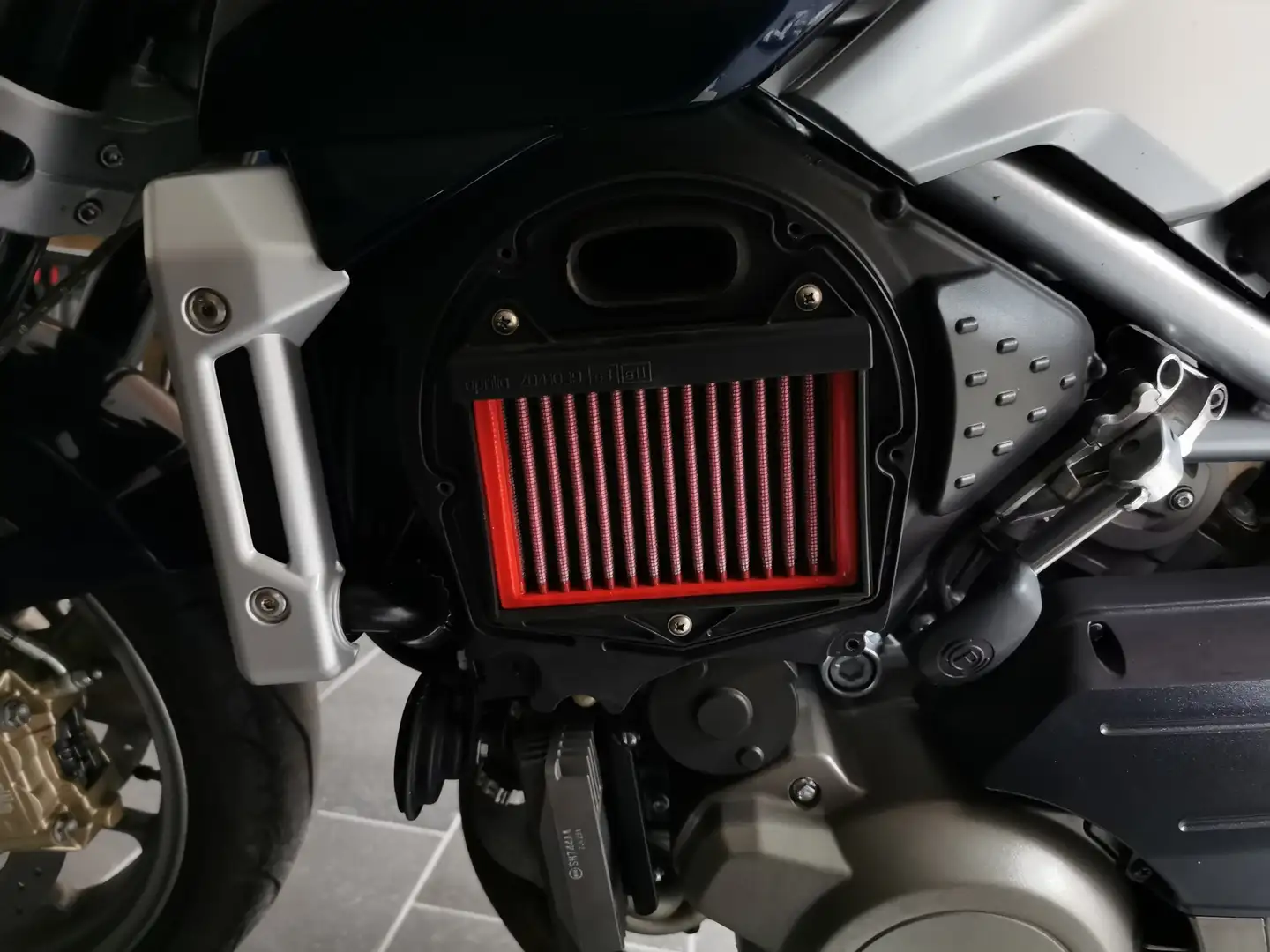 Aprilia Mana 850 Bleu - 2