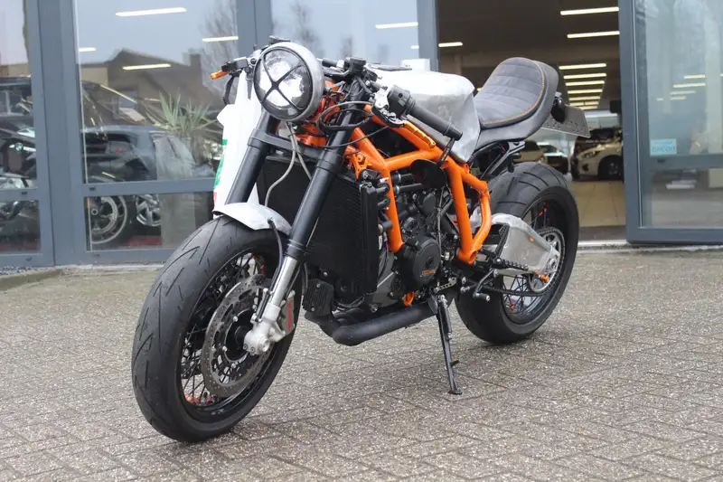 KTM 1190 RC8