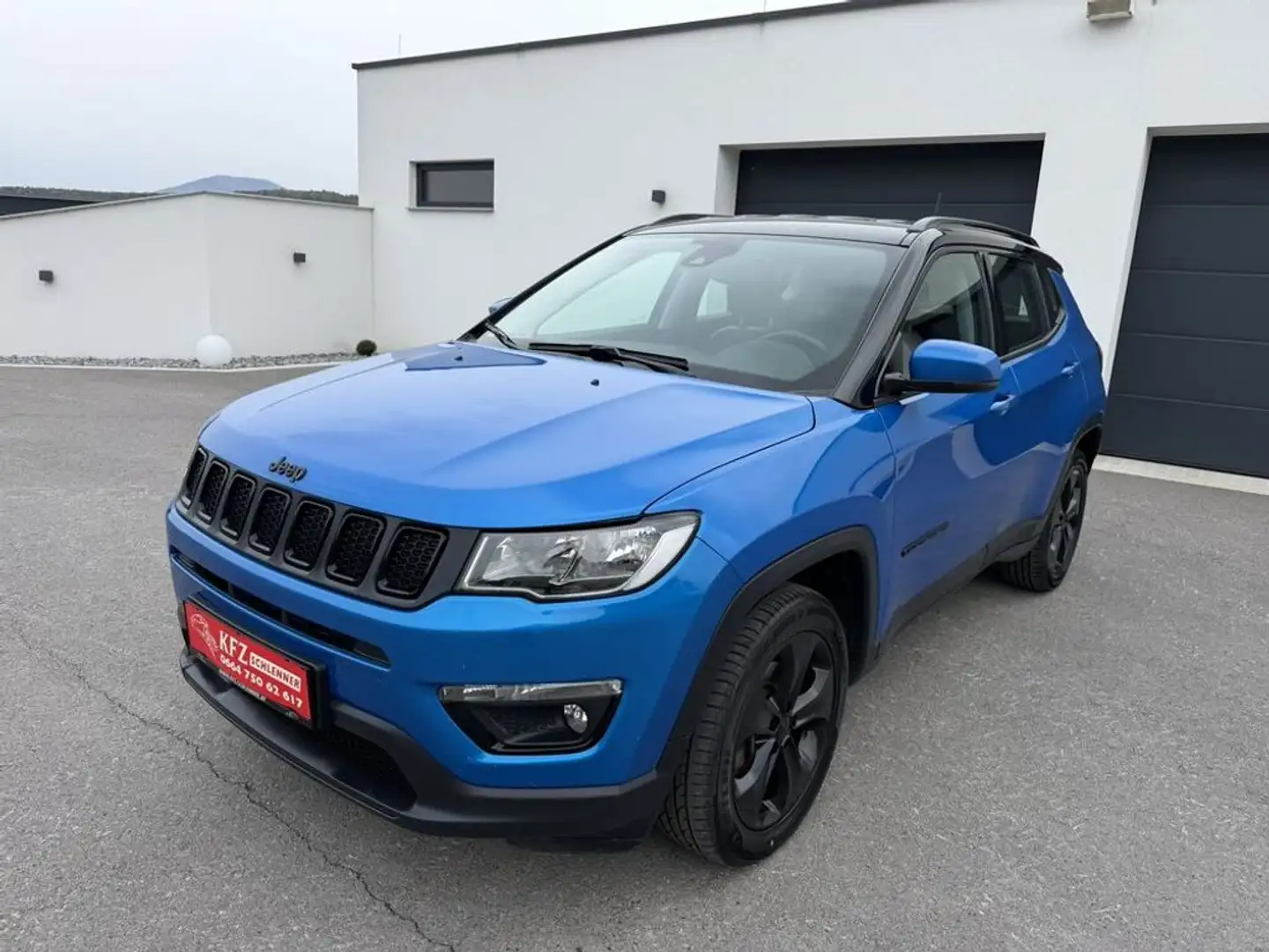 Jeep Compass Longitude AWD Blau - 1