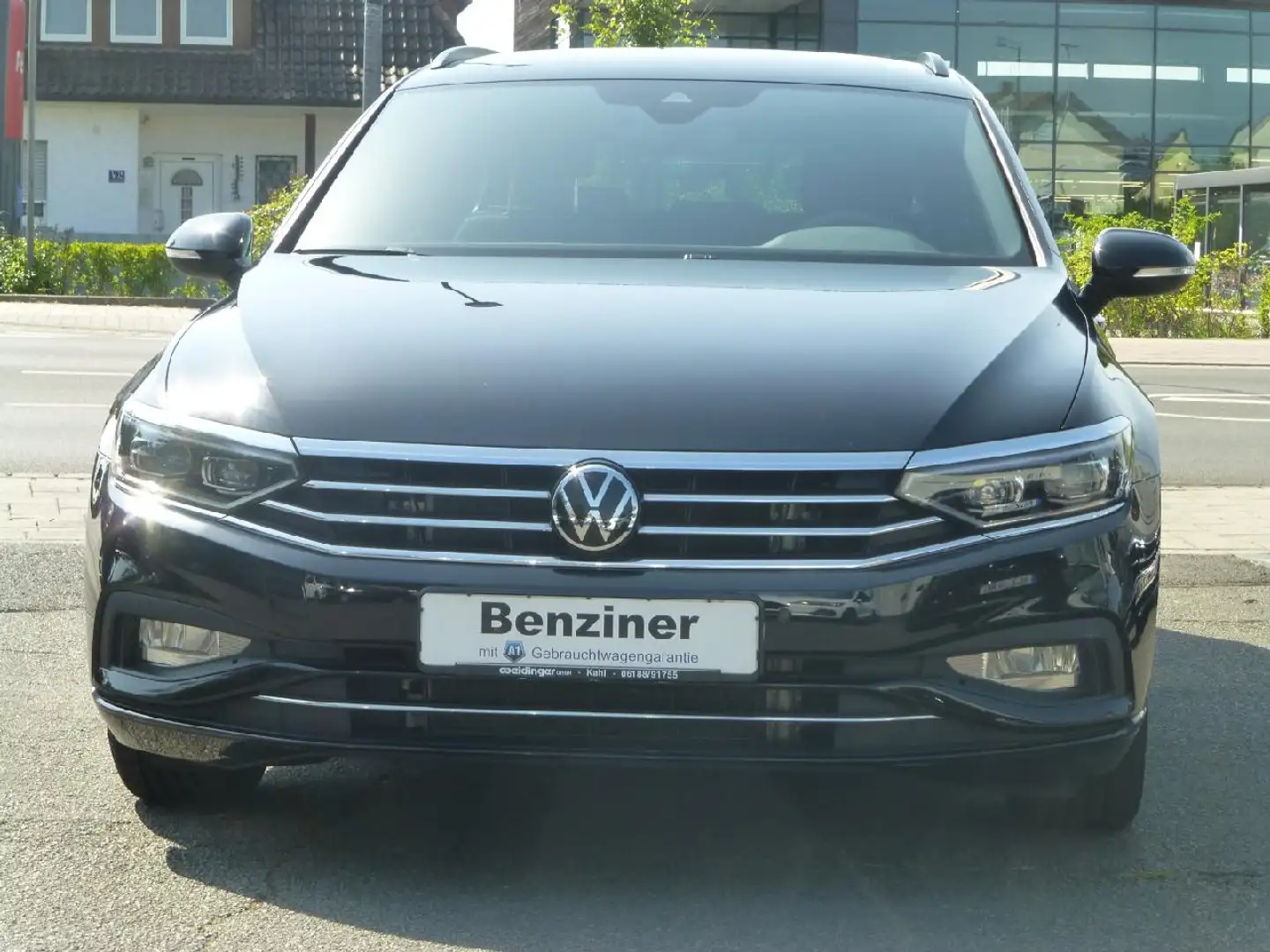 Volkswagen Passat Variant Business, AHK, Klimaautomatik, Navi, LED Schwarz - 1