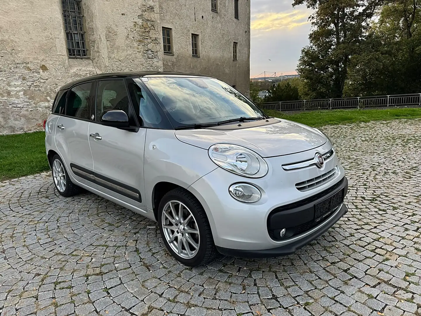 Fiat 500L Living 1.3 Multijet 16V Pop Star Grau - 2