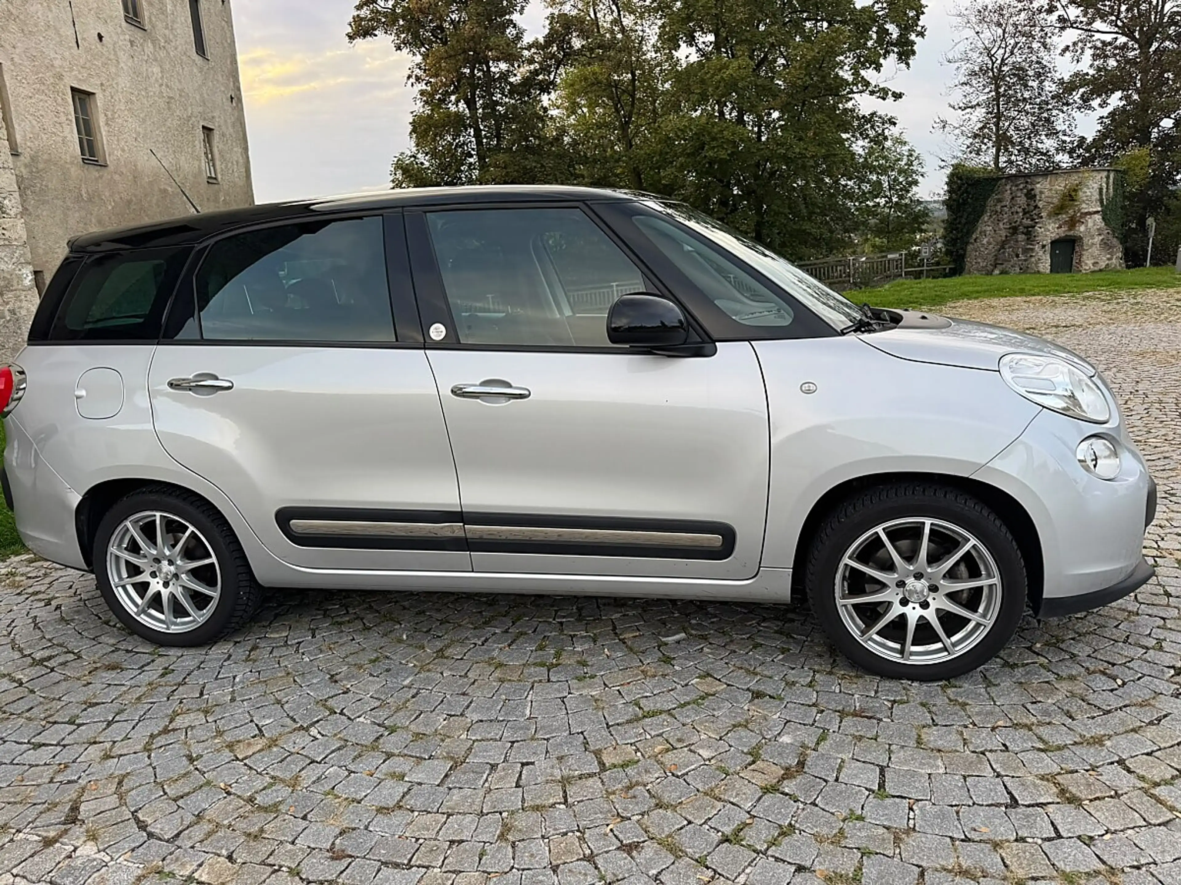 Fiat 500L Living 1.3 Multijet 16V Pop Star — photo 3