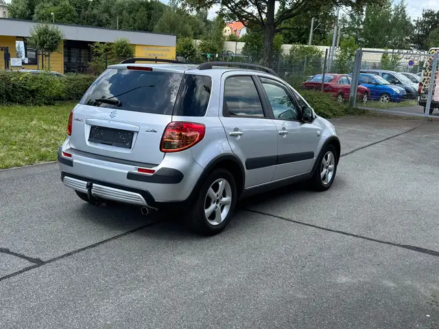 Suzuki SX4 view 5