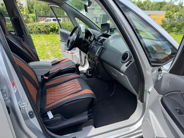 Suzuki SX4 view 12