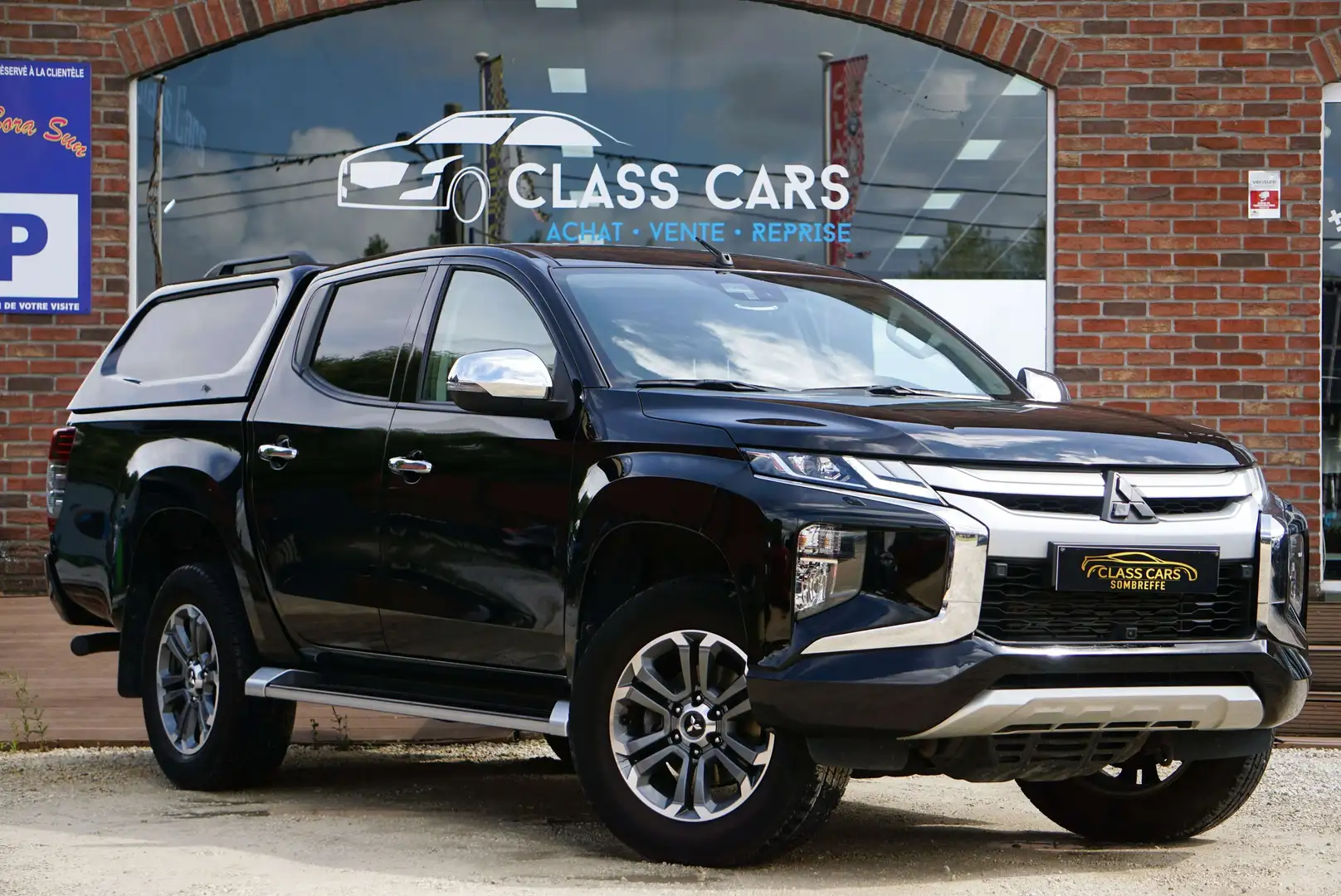 Mitsubishi L200 2.3 DI-D 4WD TVA-BTW RECUP CAM 360 NAVI CLIM 6d-T Noir - 2