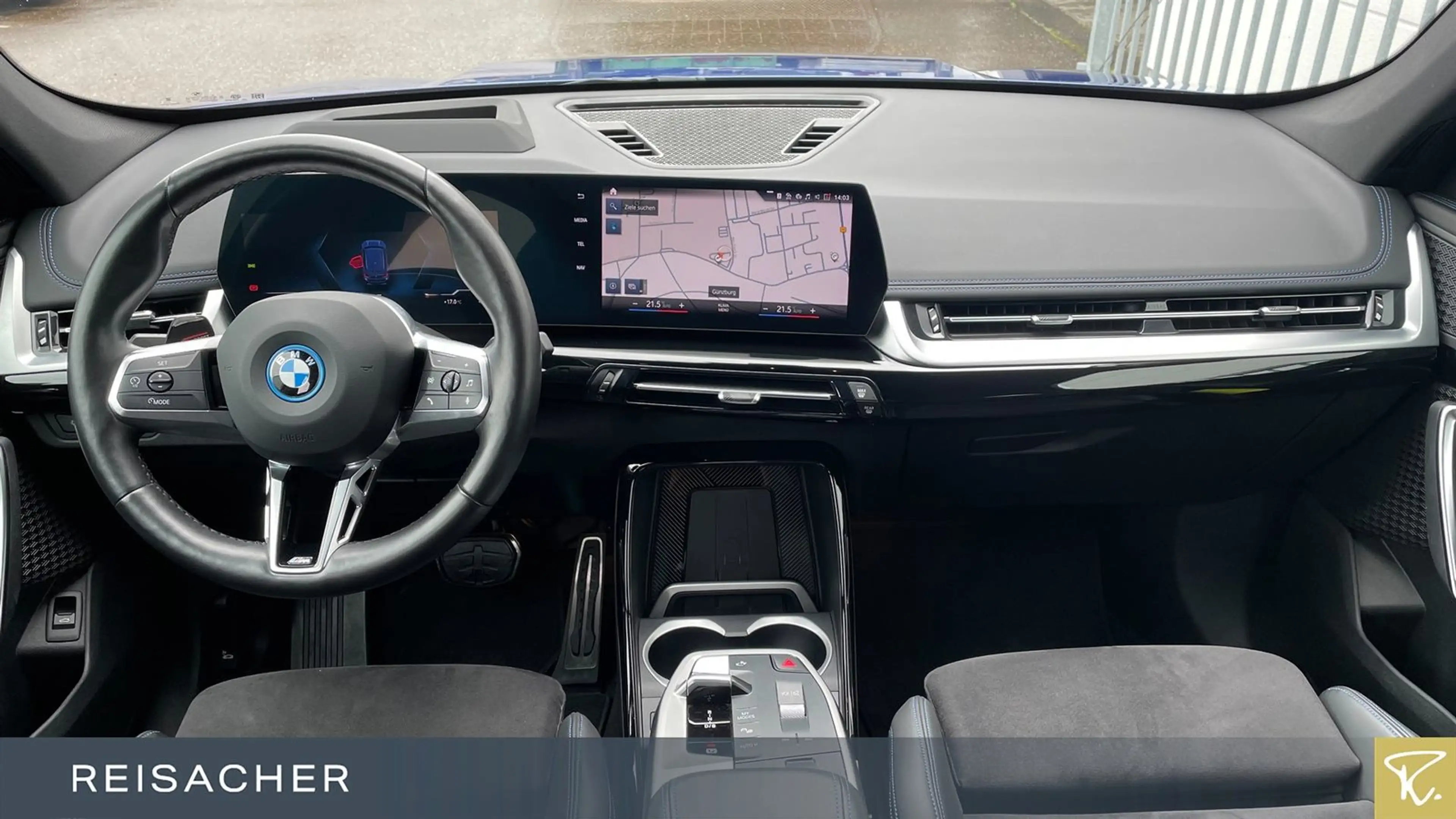 BMW iX1 IX1 A XDRIVE30 M-Sport,M-Sport PRO,AHK,HUD — photo 6