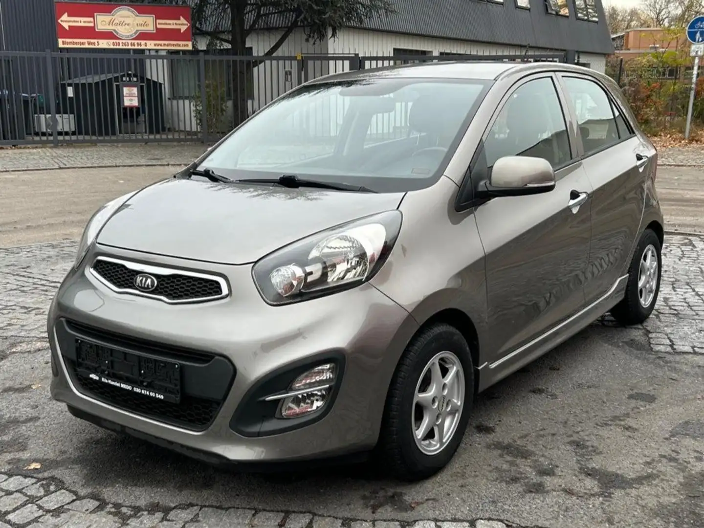Kia Picanto Spirit Grau - 1