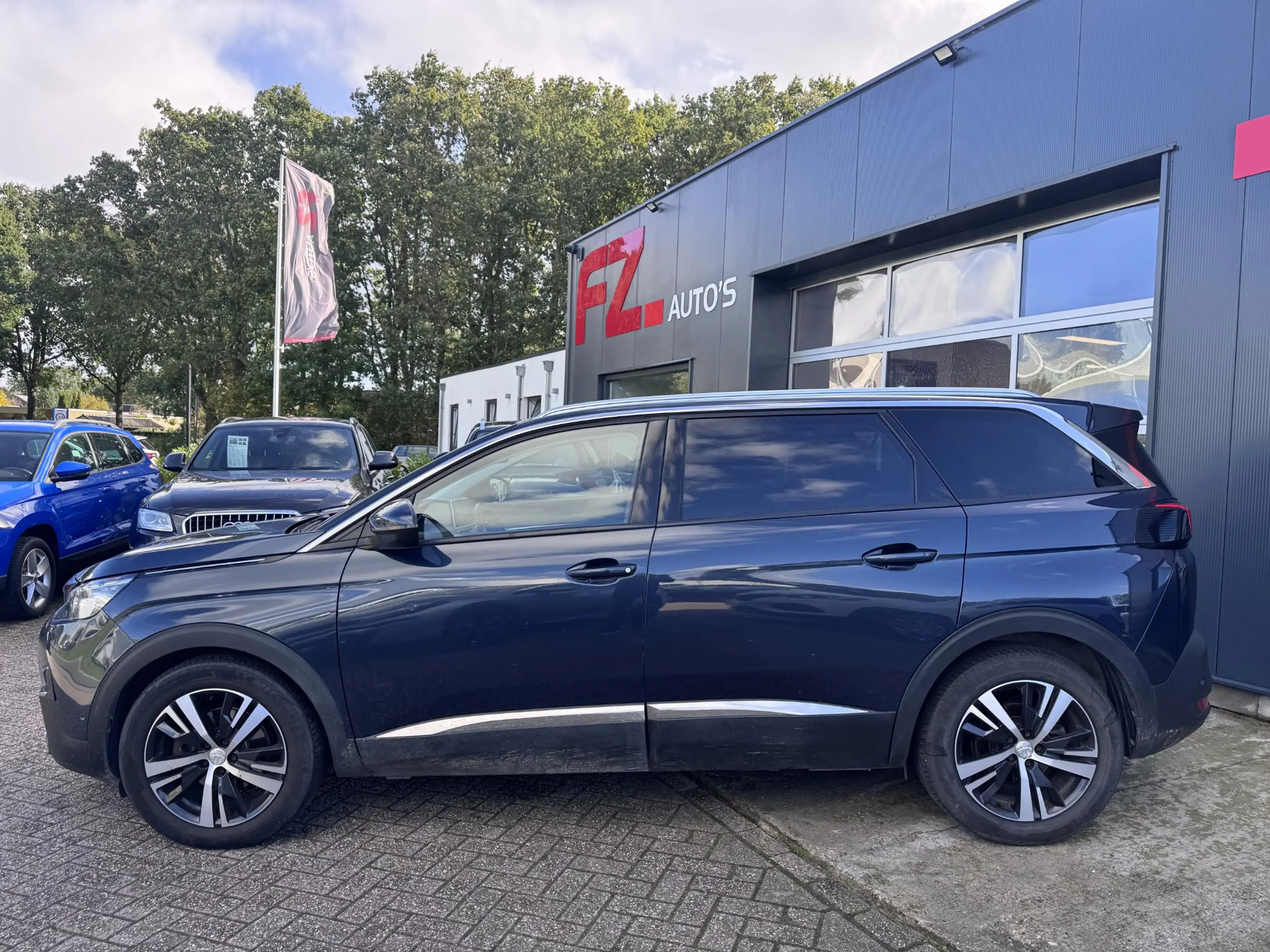 Peugeot 5008 1.2 PureTech Allure Aut. 7p - Schuifdak - Dodehoek — photo 2