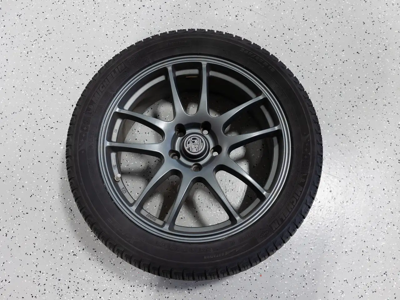 Genesis G90 снимка Genesis G90