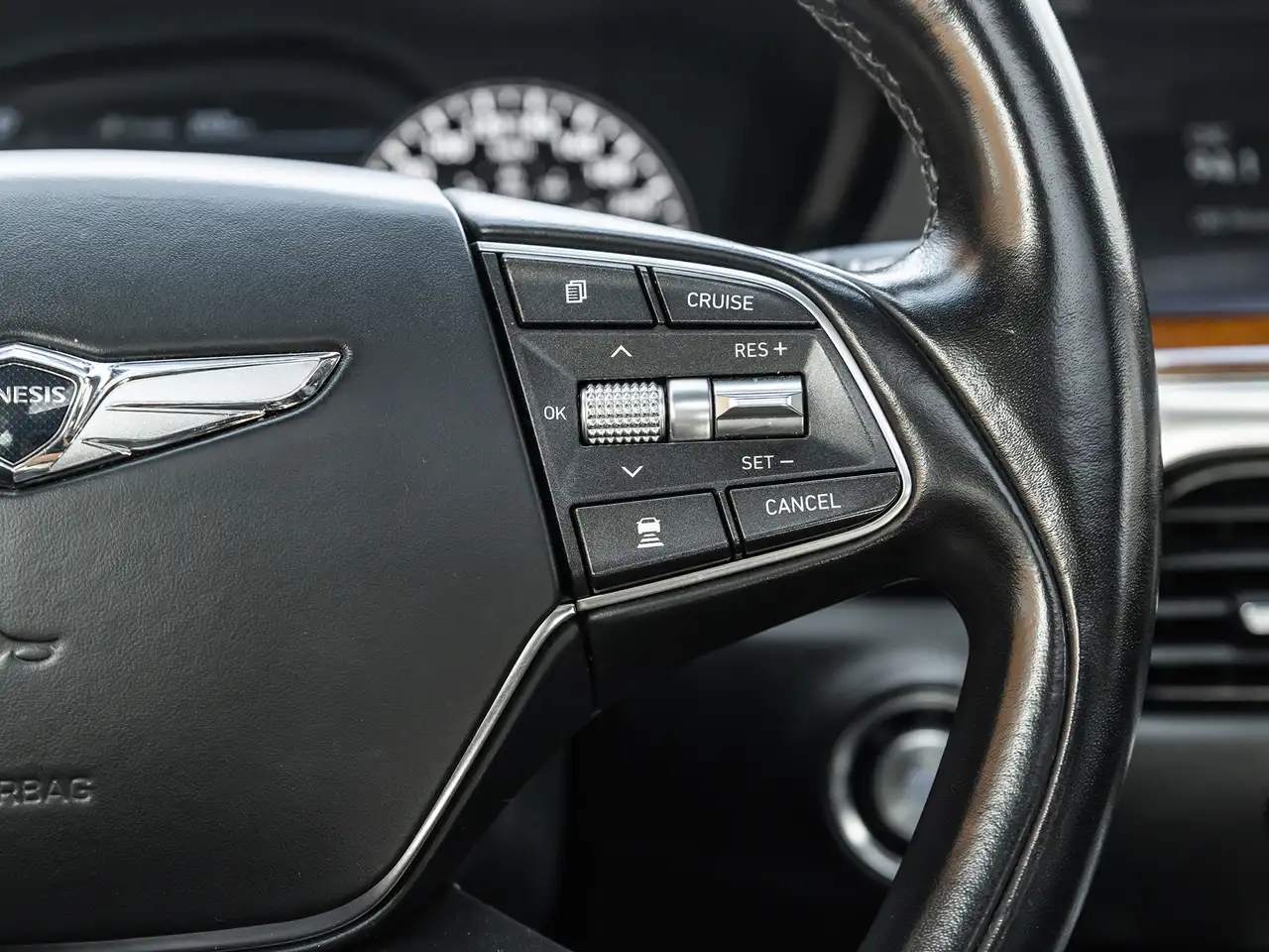 Genesis G90 снимка Genesis G90