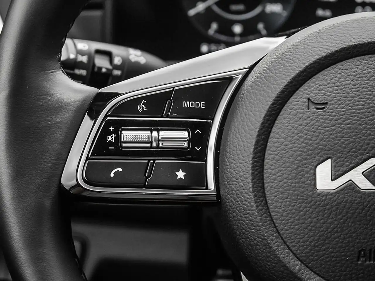Kia Seltos снимка Kia Seltos
