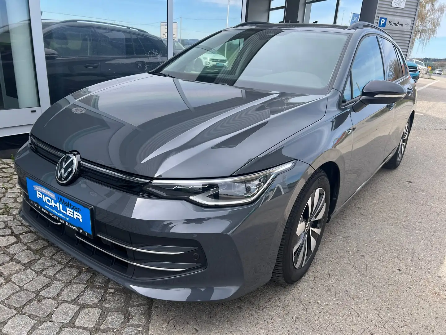 Volkswagen Golf Variant Life TDI Grau - 1