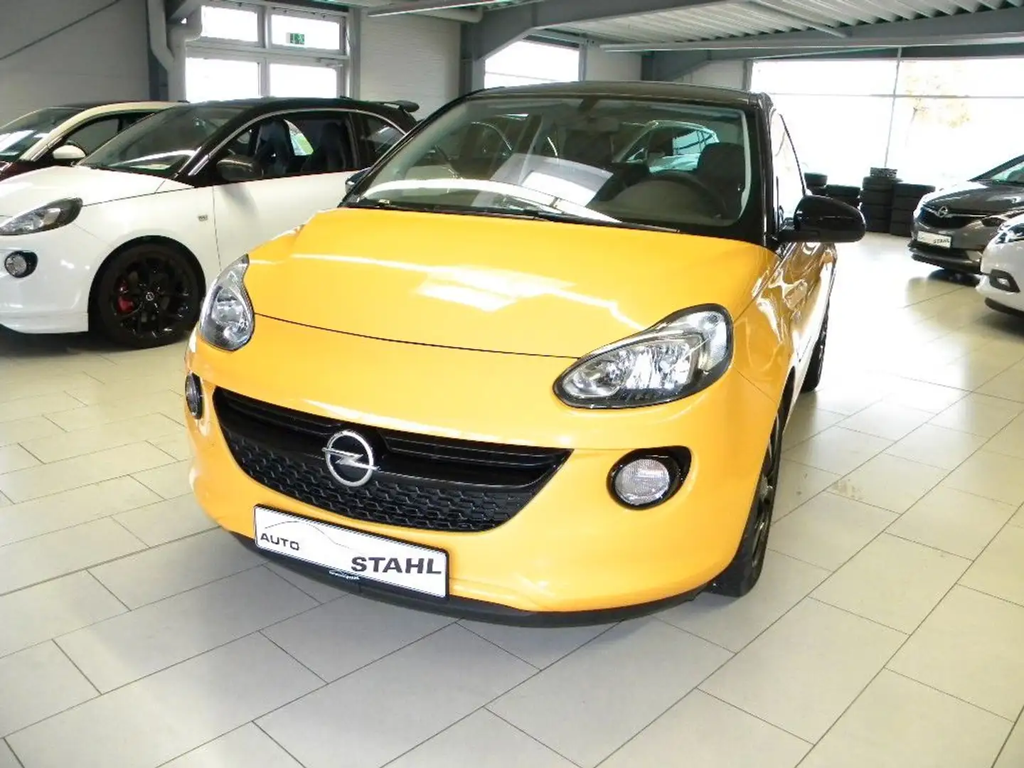 Opel Adam Jam mit Dachpaket Oranj - 1