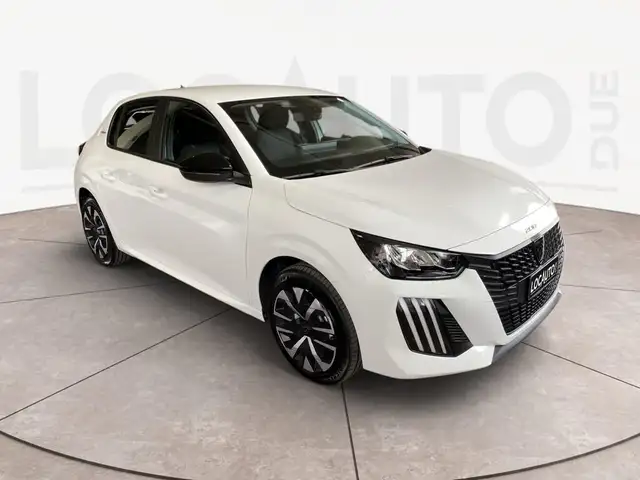 Peugeot 208 view 3
