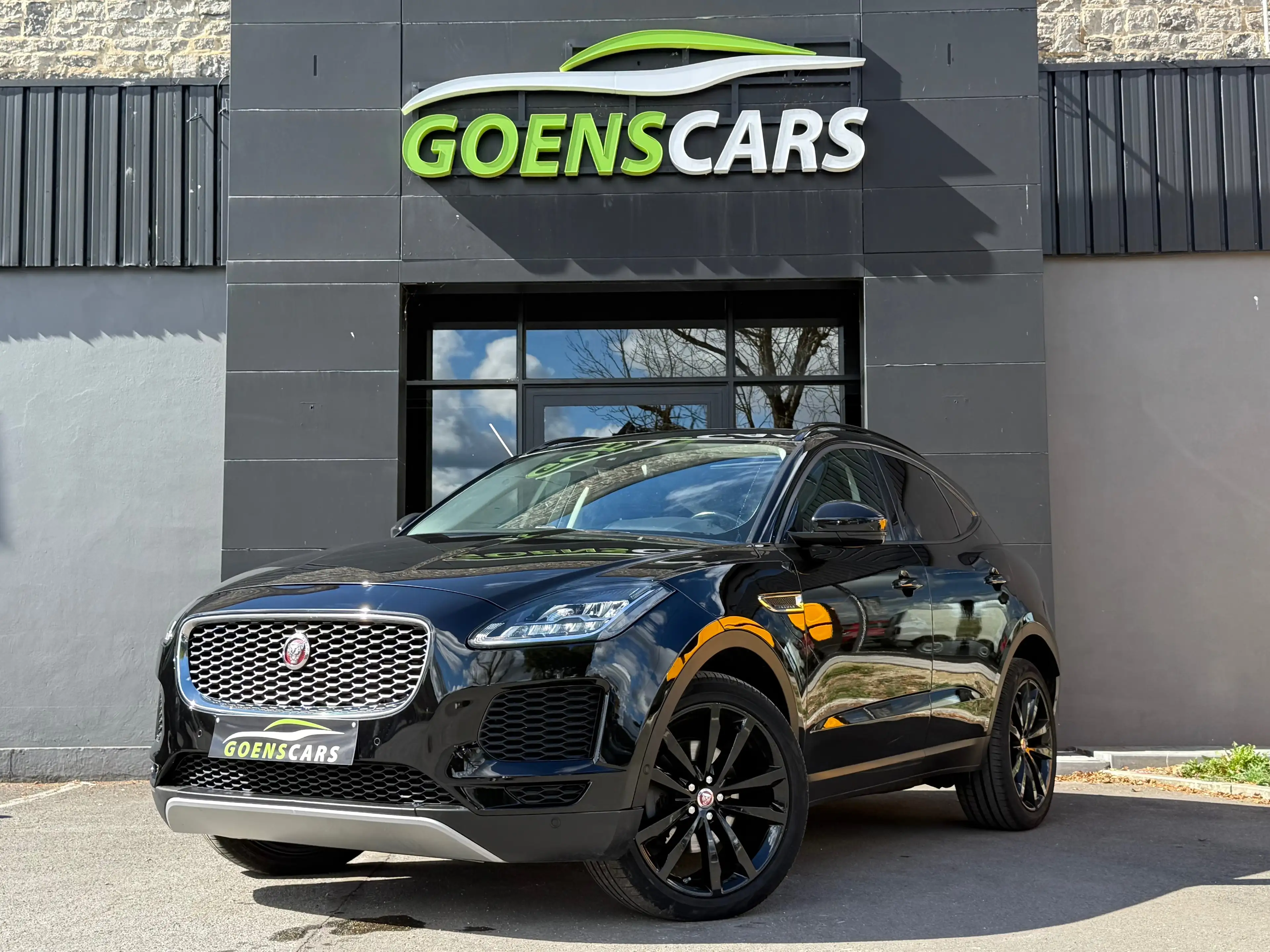 Jaguar E-Pace E-Pace 2.0 D AWD BOÎTE AUTO,CRUISE,CLIM,CAMÉRA,RADARS,TOIT PANO…