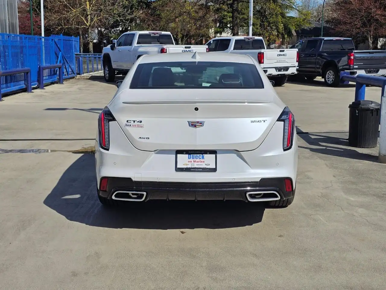 Cadillac CT4 снимка Cadillac CT4
