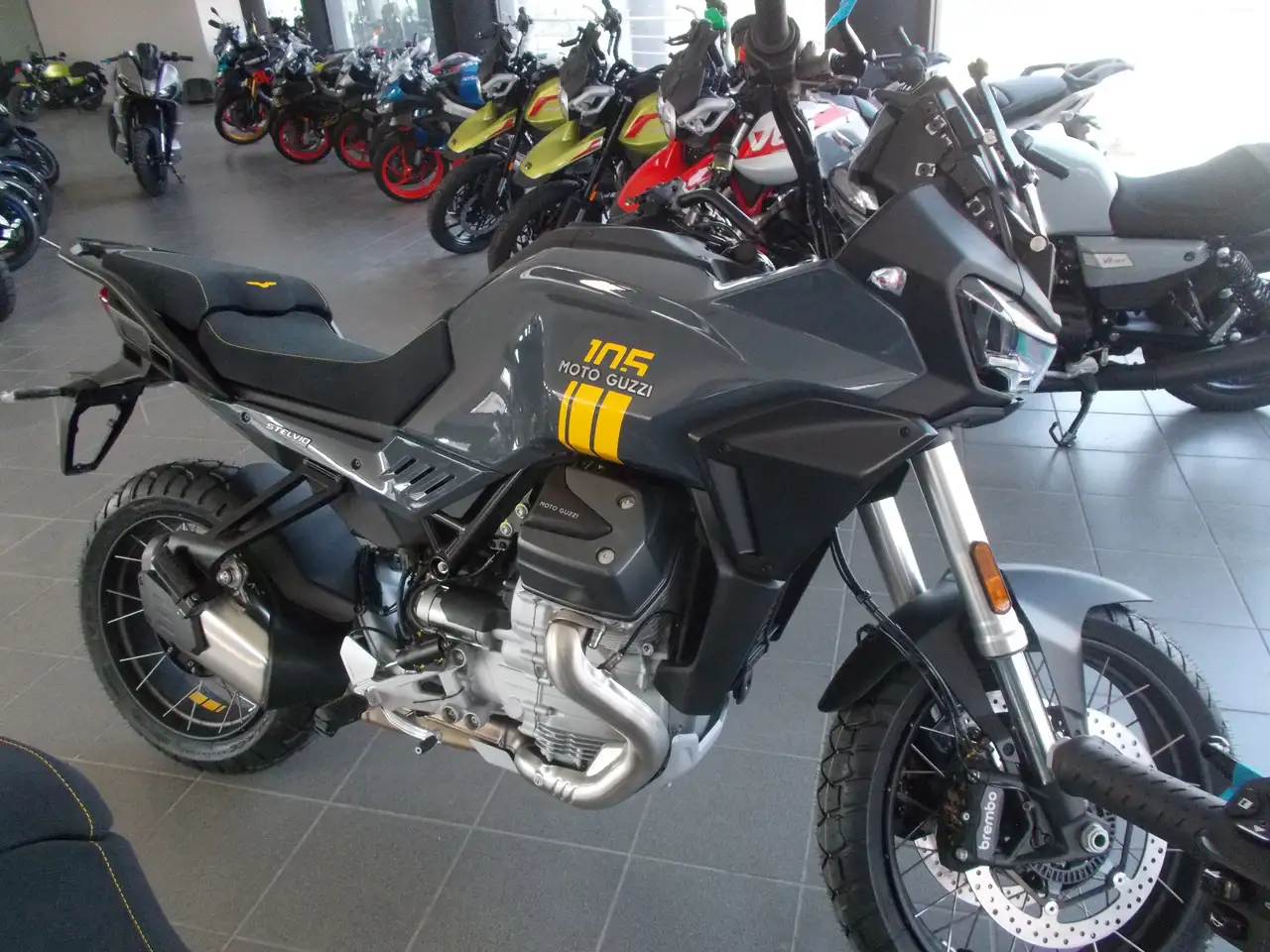 Moto Guzzi Stelvio