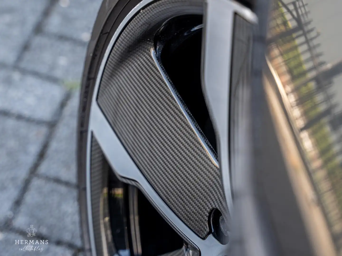 Porsche Taycan Turbo S 93 kWh / Burmester / Carbon / InnoDrive / Grijs - 2