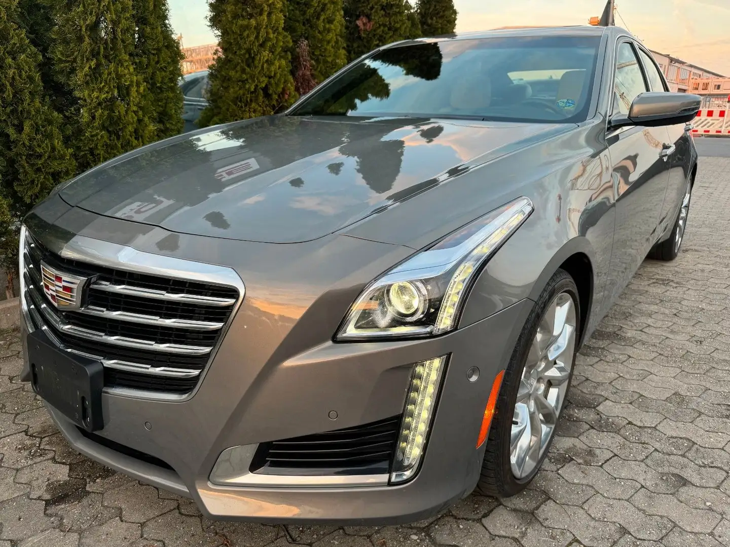 Cadillac CTS 3,6 Premium Luxury. AWD/Kamera/Leder/Pano Бежевий - 1