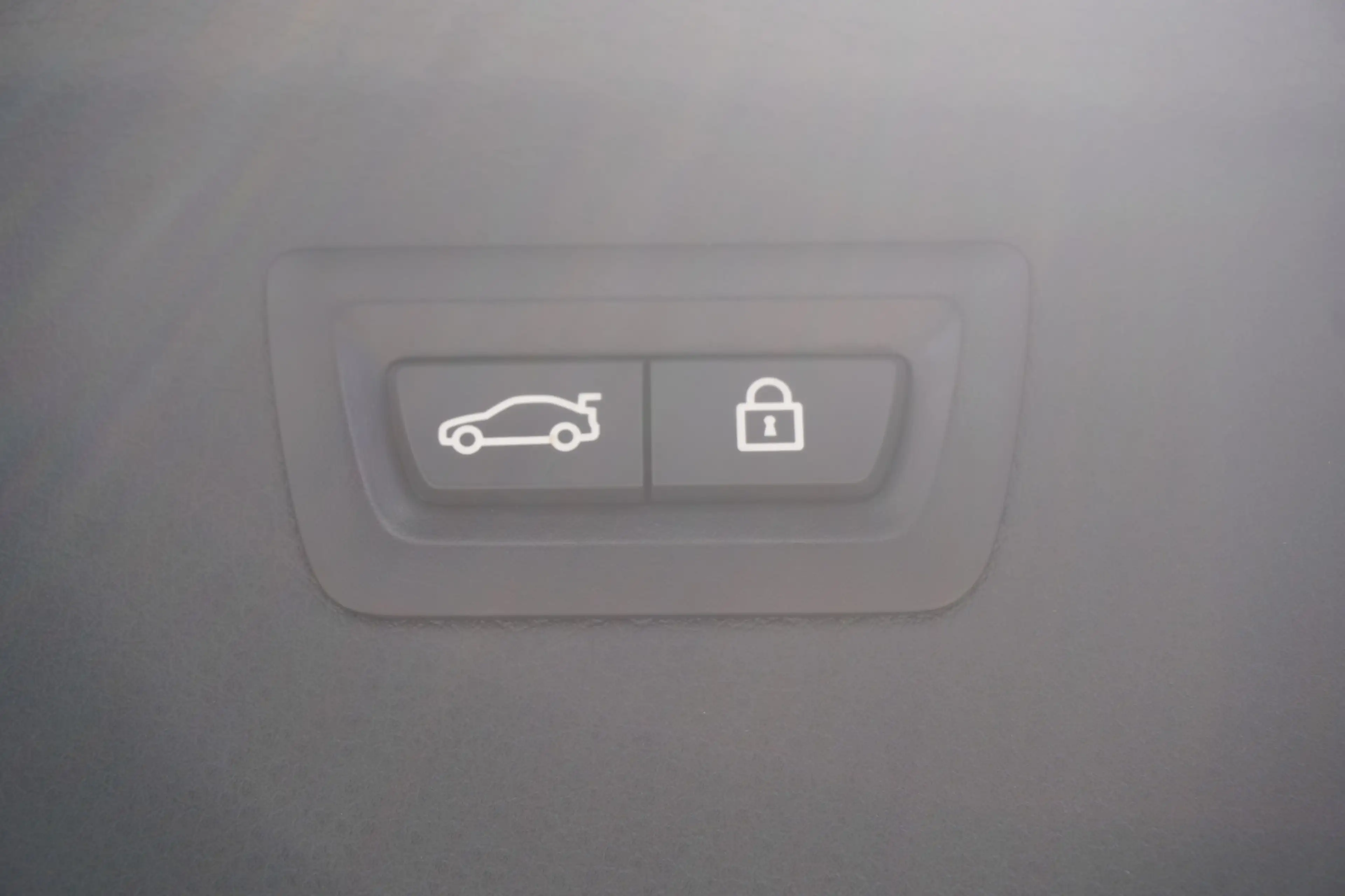 BMW 225 xe Sport Line xDrive LED Navi Sitzheizung — photo 14