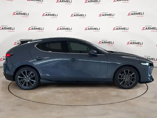 Mazda Mazda3 view 5