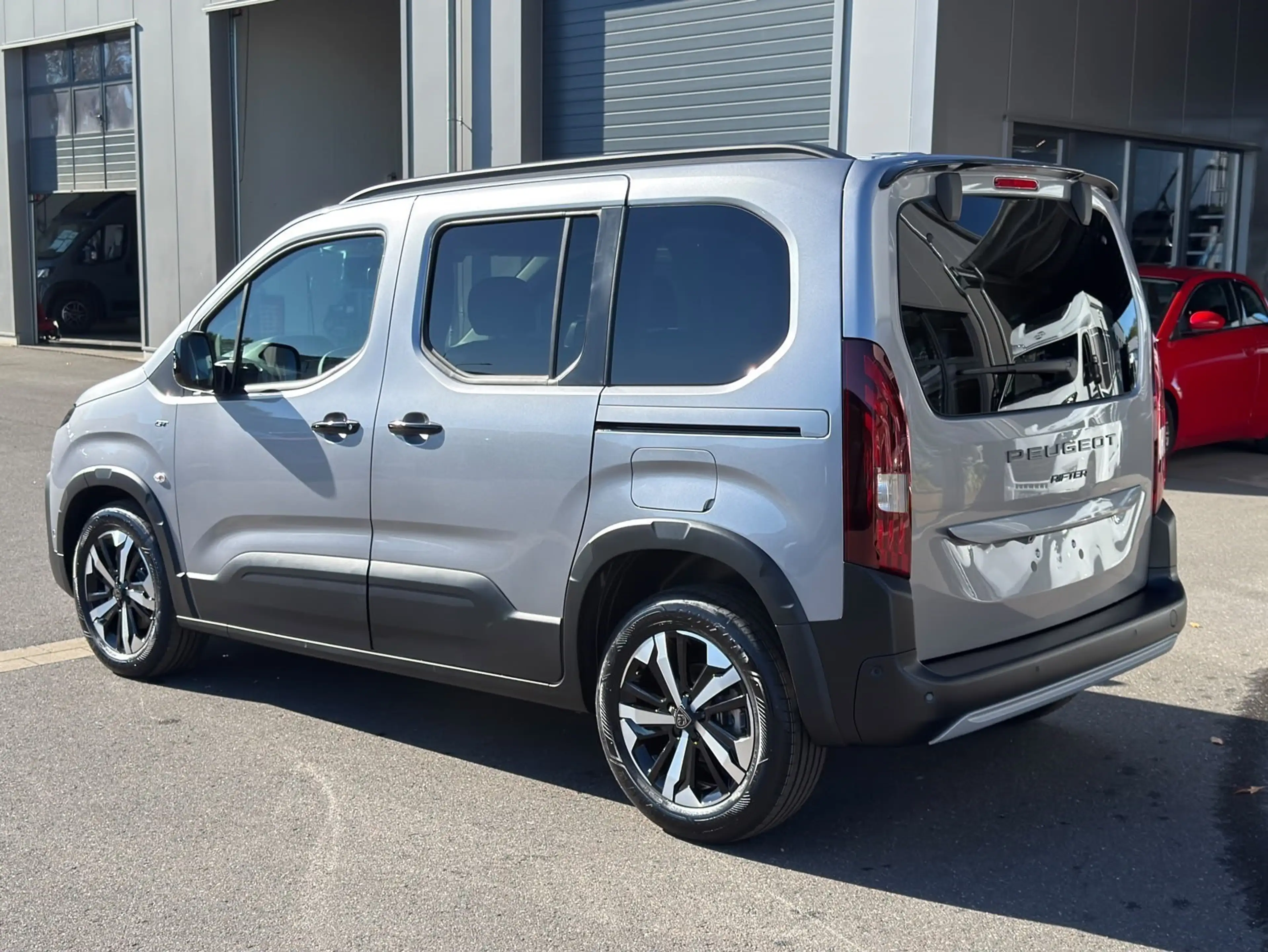 Peugeot Rifter GT-Line HDi 130 1.5*Autom*SHZ*LHZ*Kamera* — photo 6