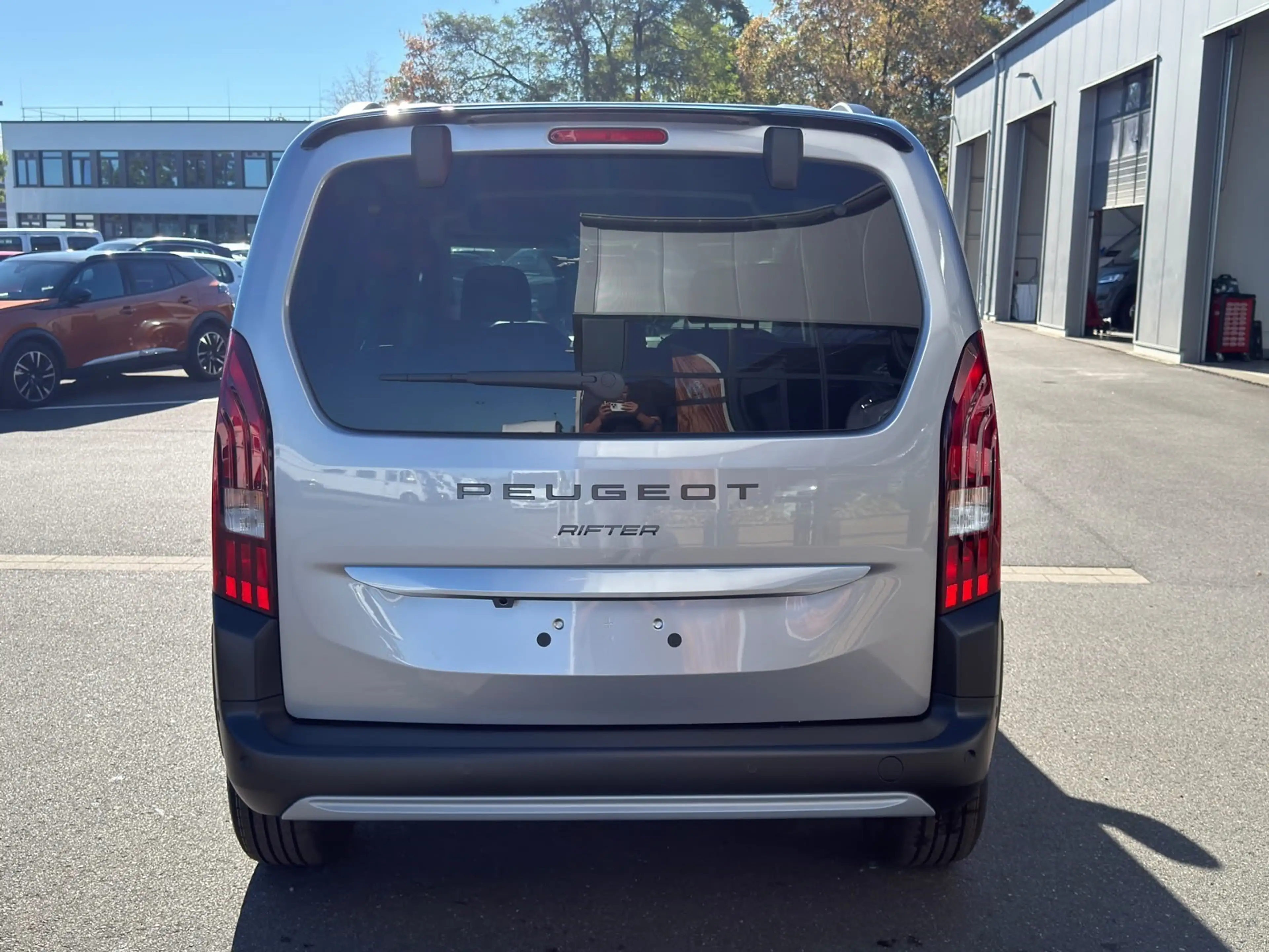 Peugeot Rifter GT-Line HDi 130 1.5*Autom*SHZ*LHZ*Kamera* — photo 5