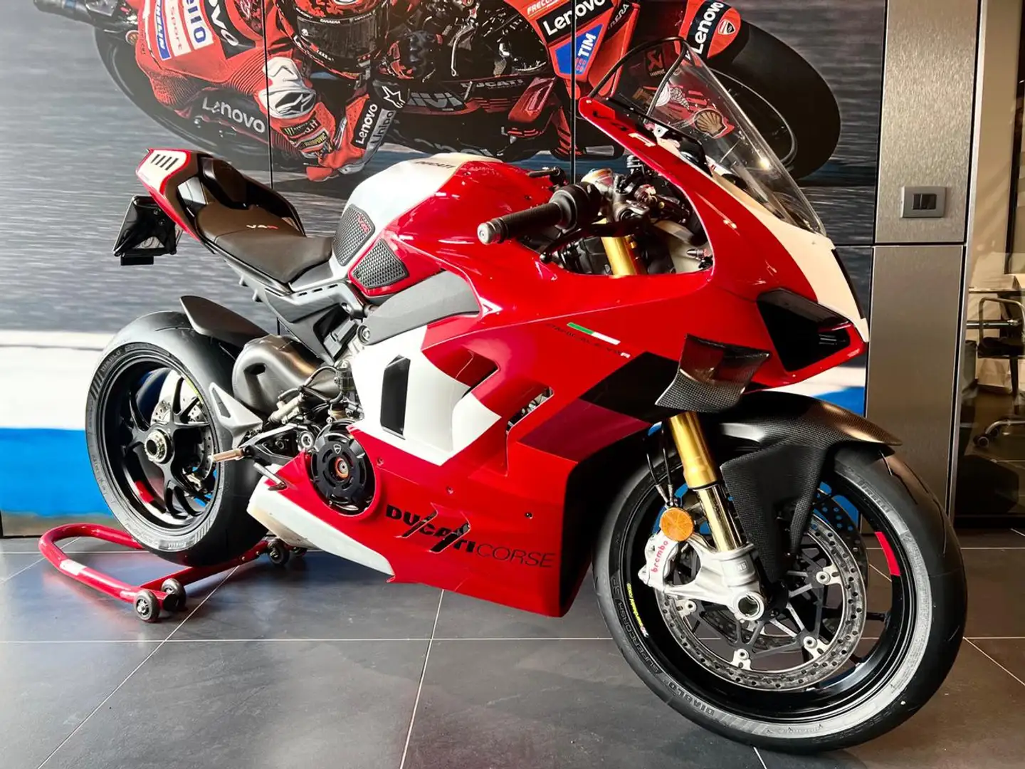 Ducati Panigale V4 V4R Rosso - 2
