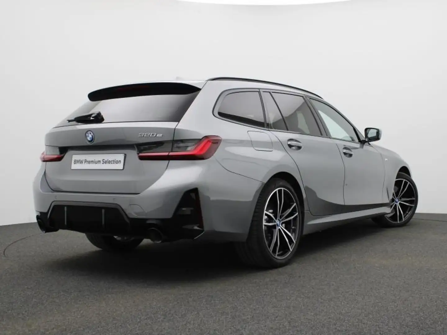 BMW 320 M SPORT PRO - HYBRID - NAVI Grijs - 2