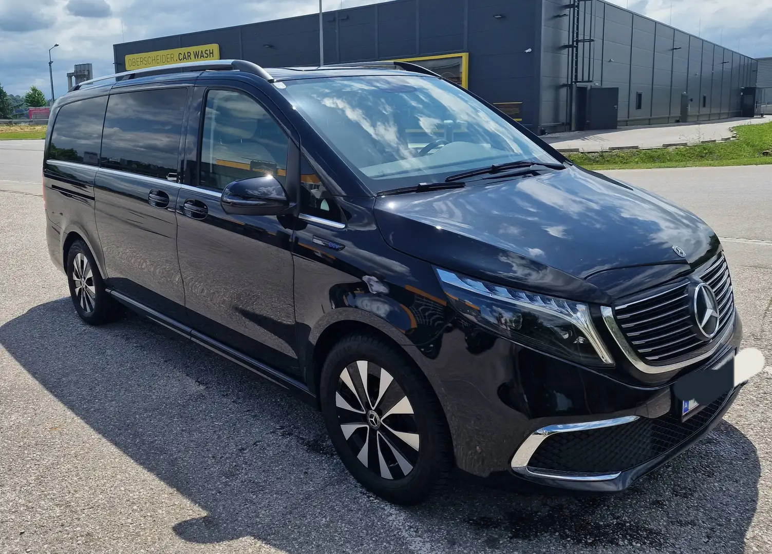 Mercedes-Benz EQV 300 100kWh, Langversion, 8 Sitze, Vollleder beige Schwarz - 1