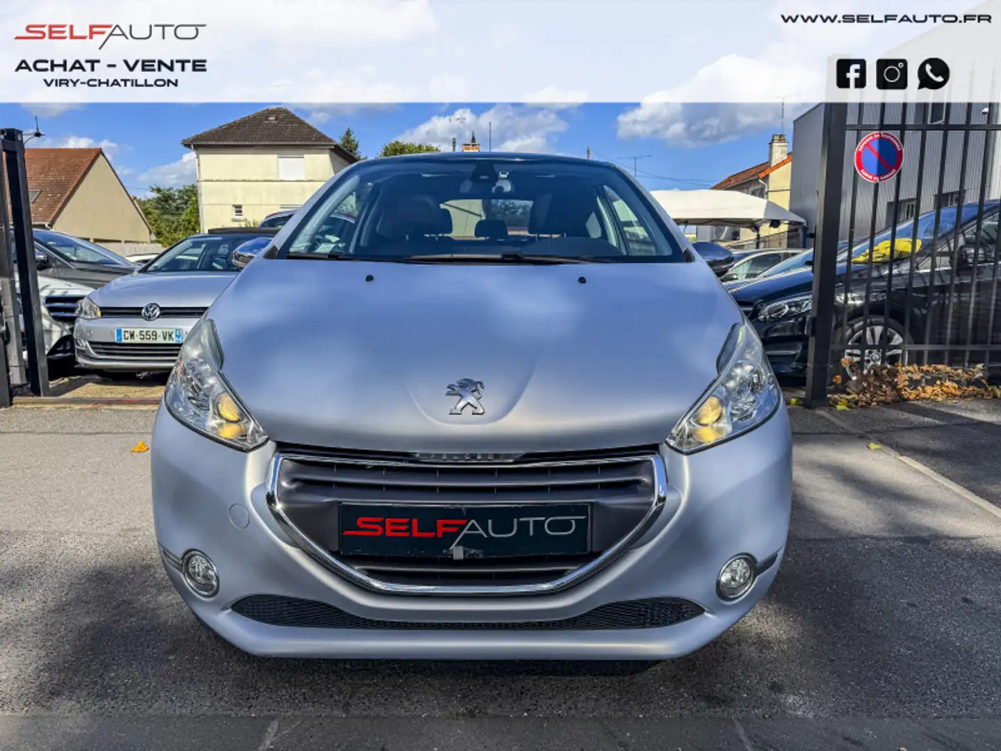 Peugeot 208 1.6 E-HDI115 FAP ICE VELVET 3P Gris - 2