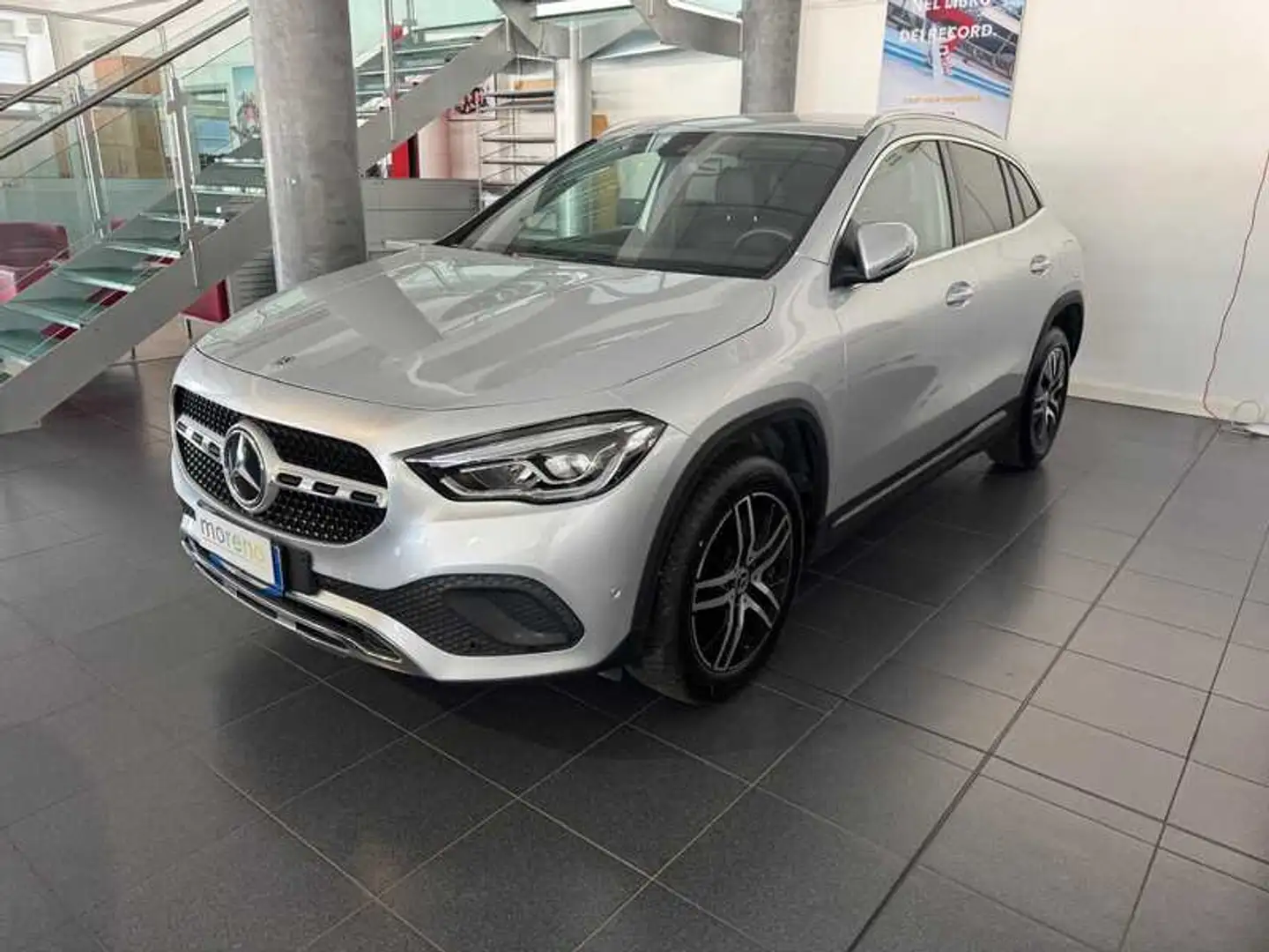 Mercedes-Benz GLA 200 d Sport Plus auto Argento - 1