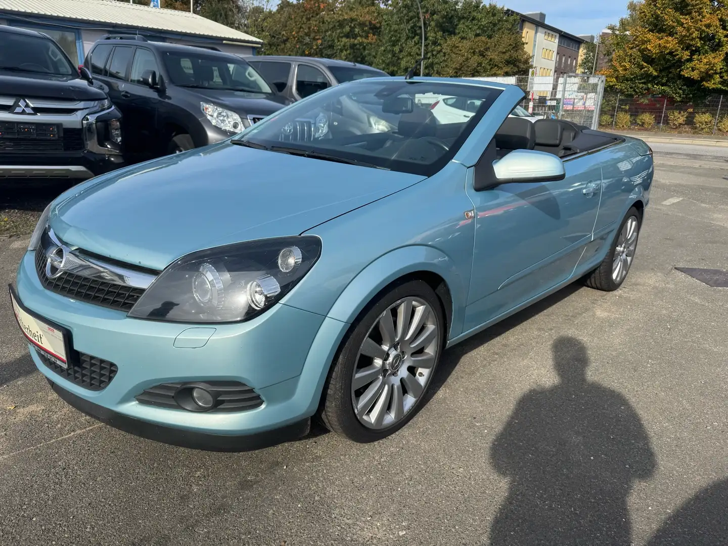 Opel Astra Twin Top 1.9 CDTI Endless Summer Modrá - 2