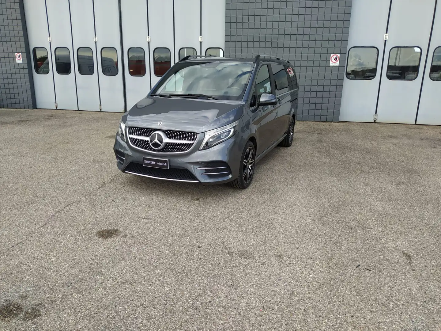 Mercedes-Benz V 250 long 250 d sport auto Grigio - 2