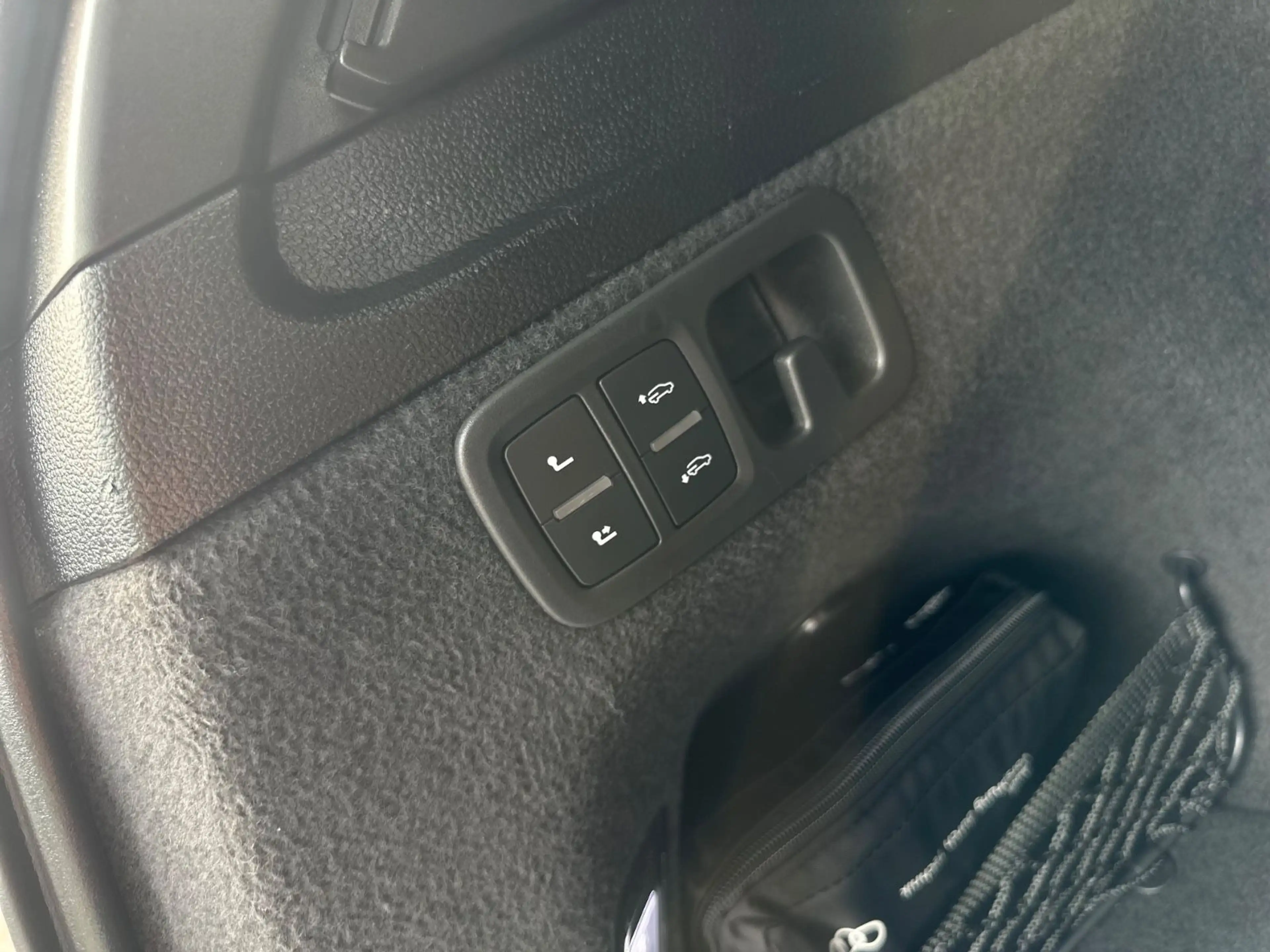 Audi Q7 50 TDI S-line HUD Pano Luft 360°AHK 22"Matrix — photo 36