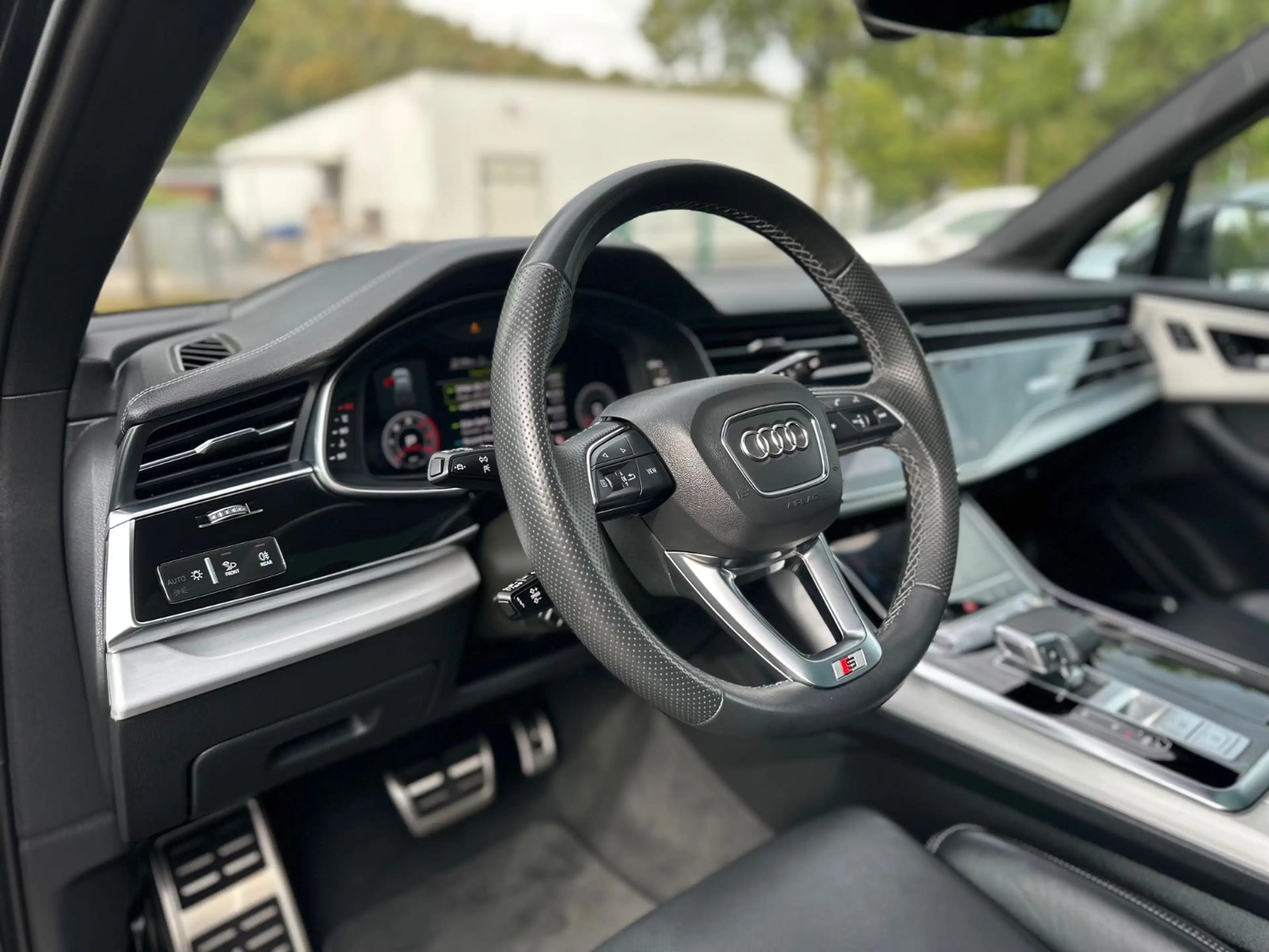 Audi Q7 50 TDI S-line HUD Pano Luft 360°AHK 22"Matrix — photo 18