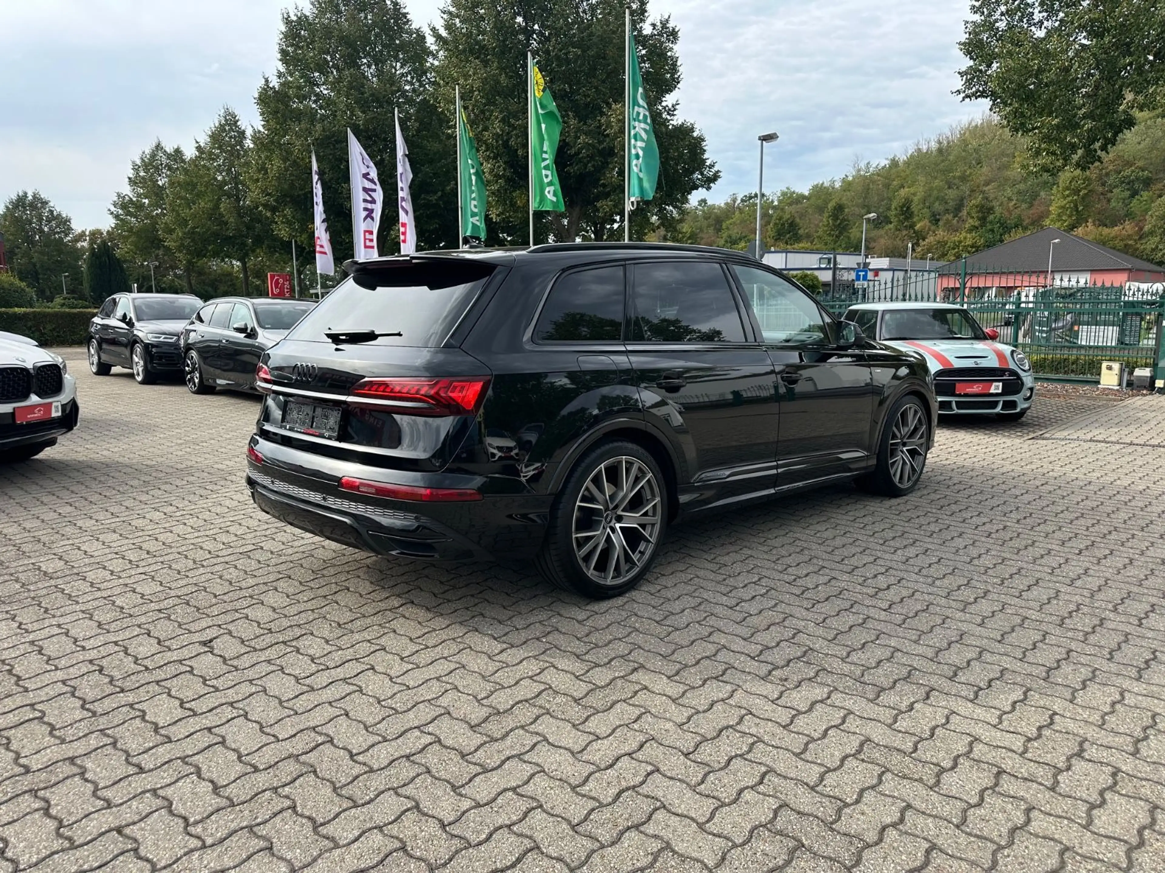 Audi Q7 50 TDI S-line HUD Pano Luft 360°AHK 22"Matrix — photo 2