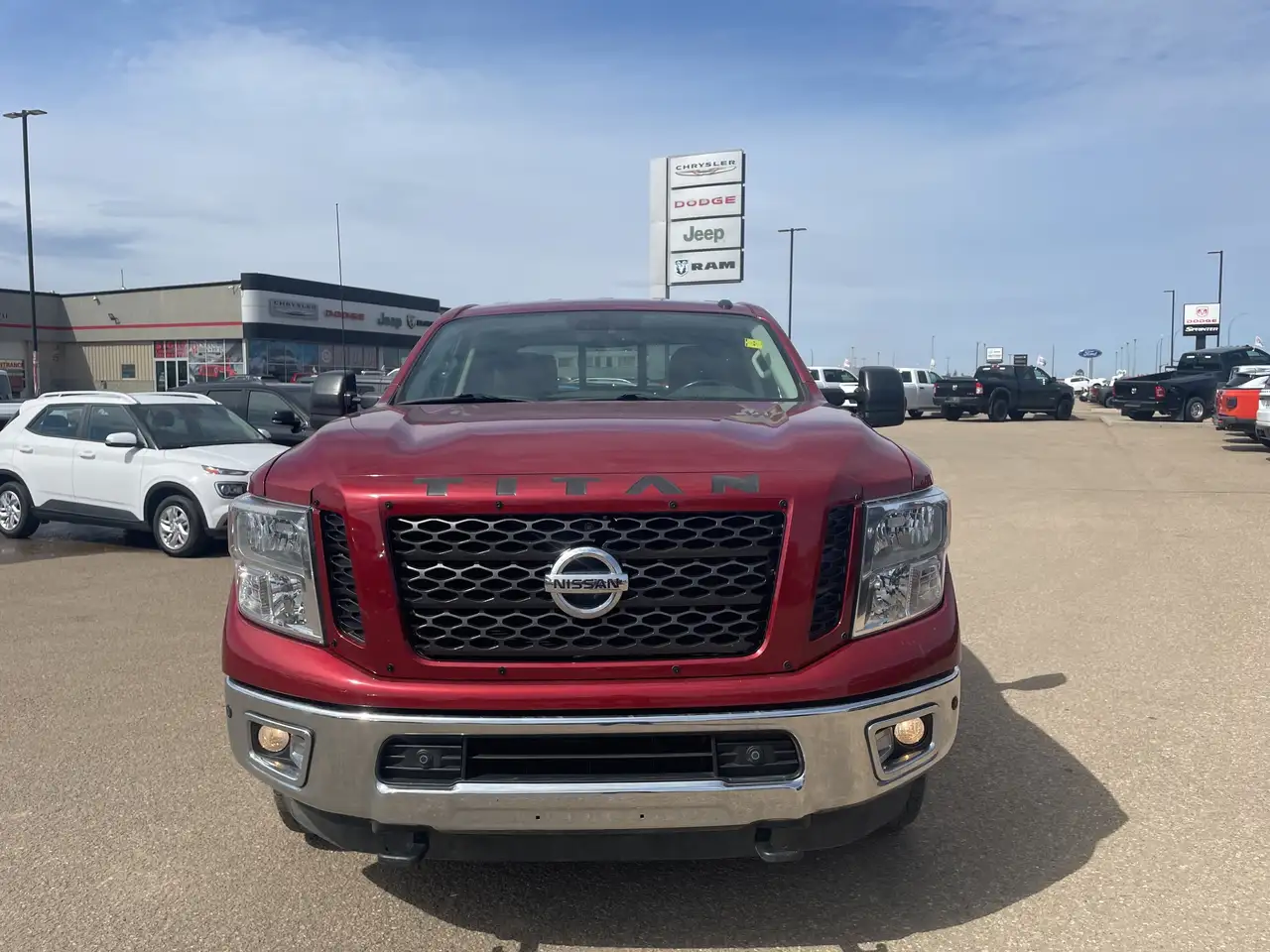 Nissan Titan снимка Nissan Titan