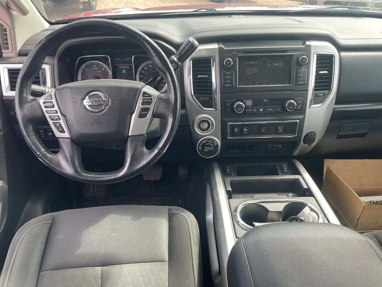 Nissan Titan снимка Nissan Titan
