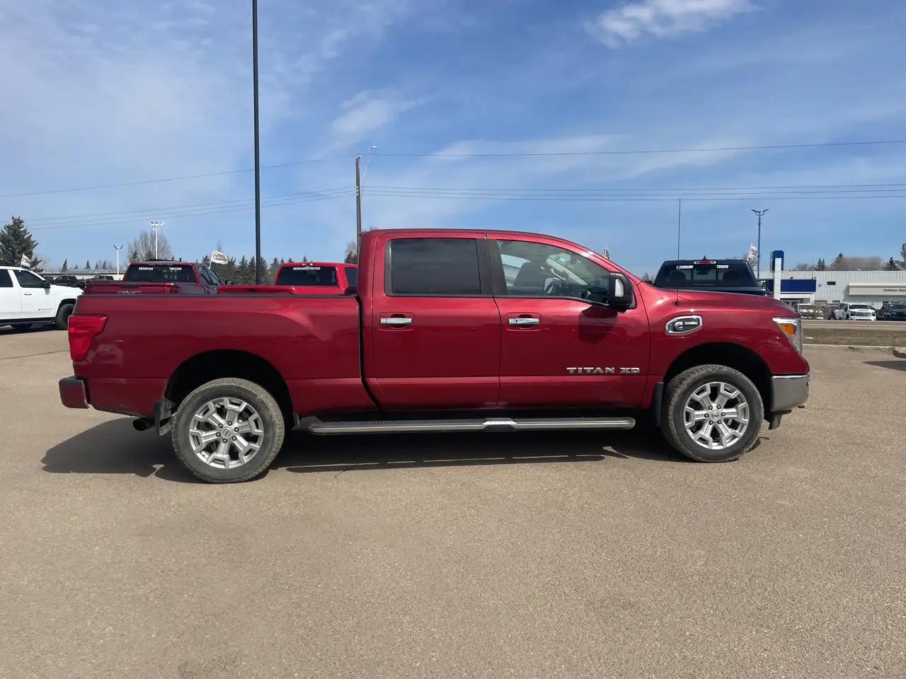 Nissan Titan снимка Nissan Titan